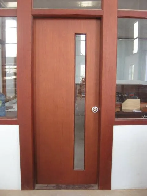 van-de-cua-go-cong-nghiep-cho-nha-hang-khach-san-quan-an