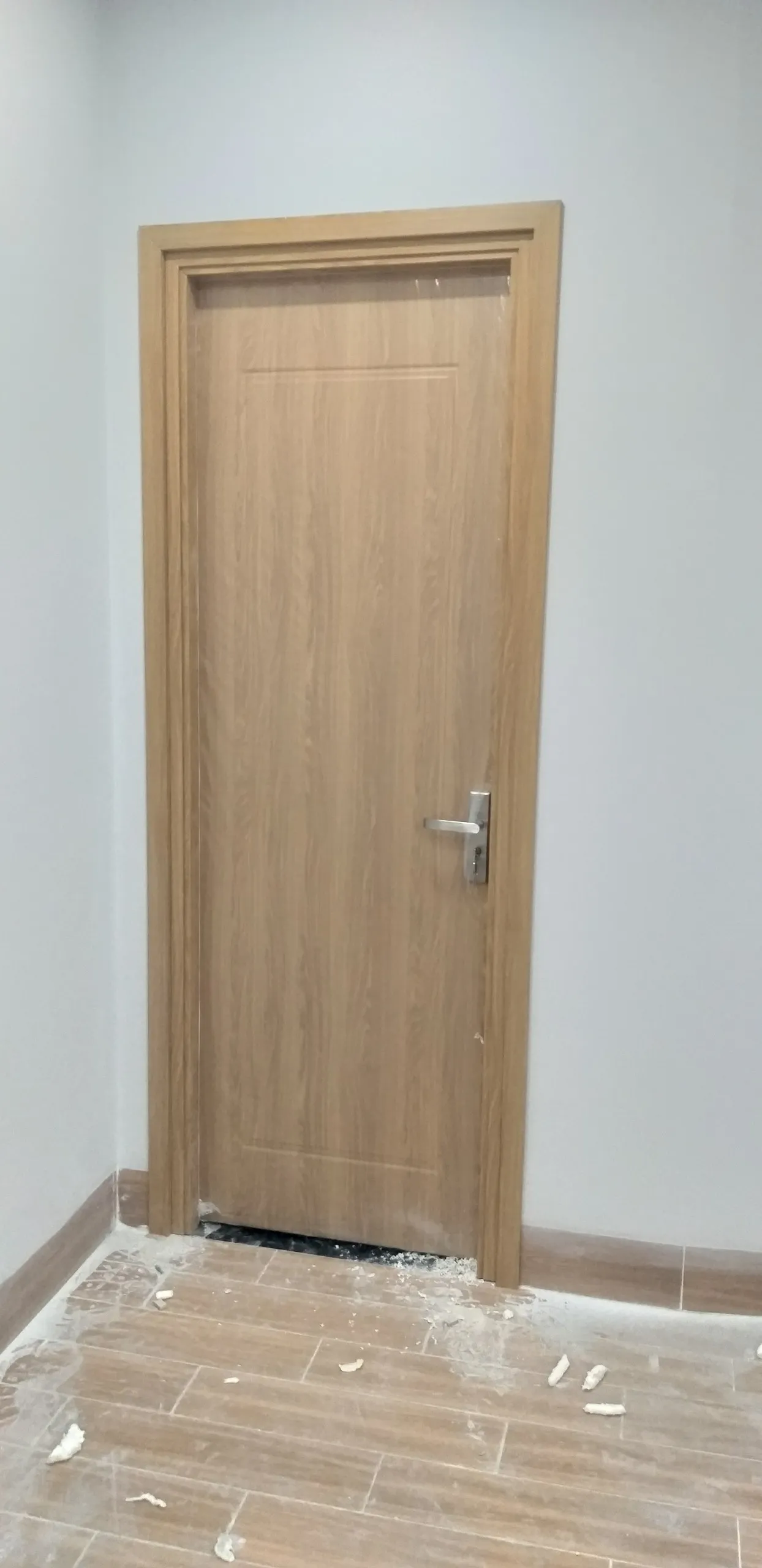 báo giá cửa gỗ công nghiệp