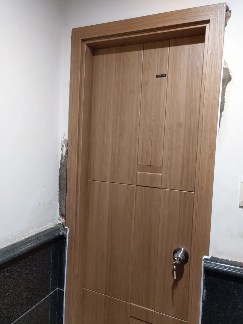 cửa nhựa ABS tại bình thạnh