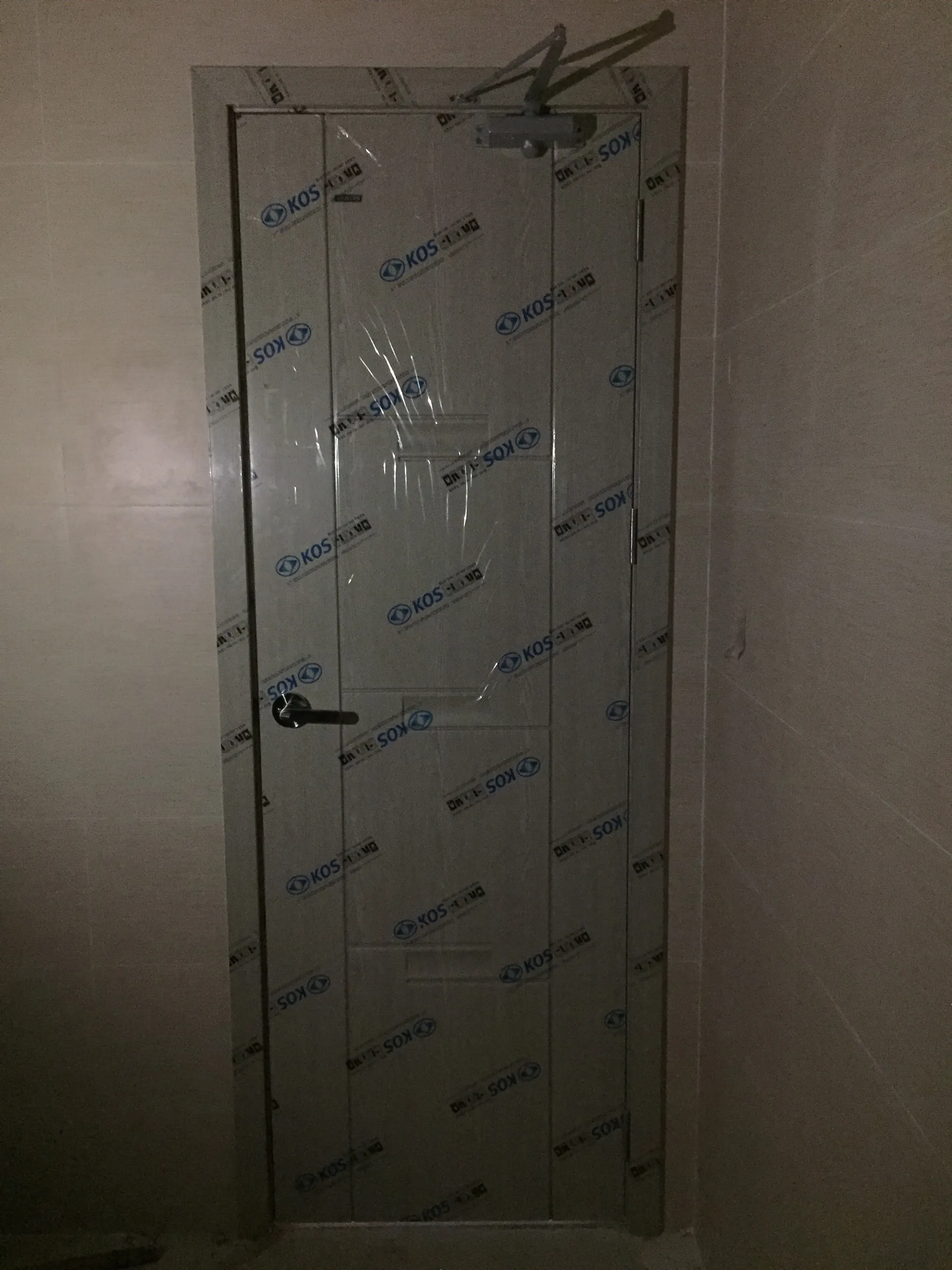 cửa ABS siêu chống nước