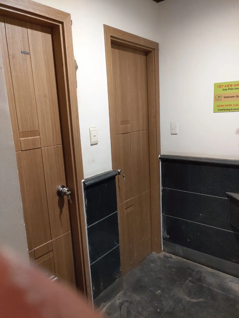 cửa ABS siêu chống nước