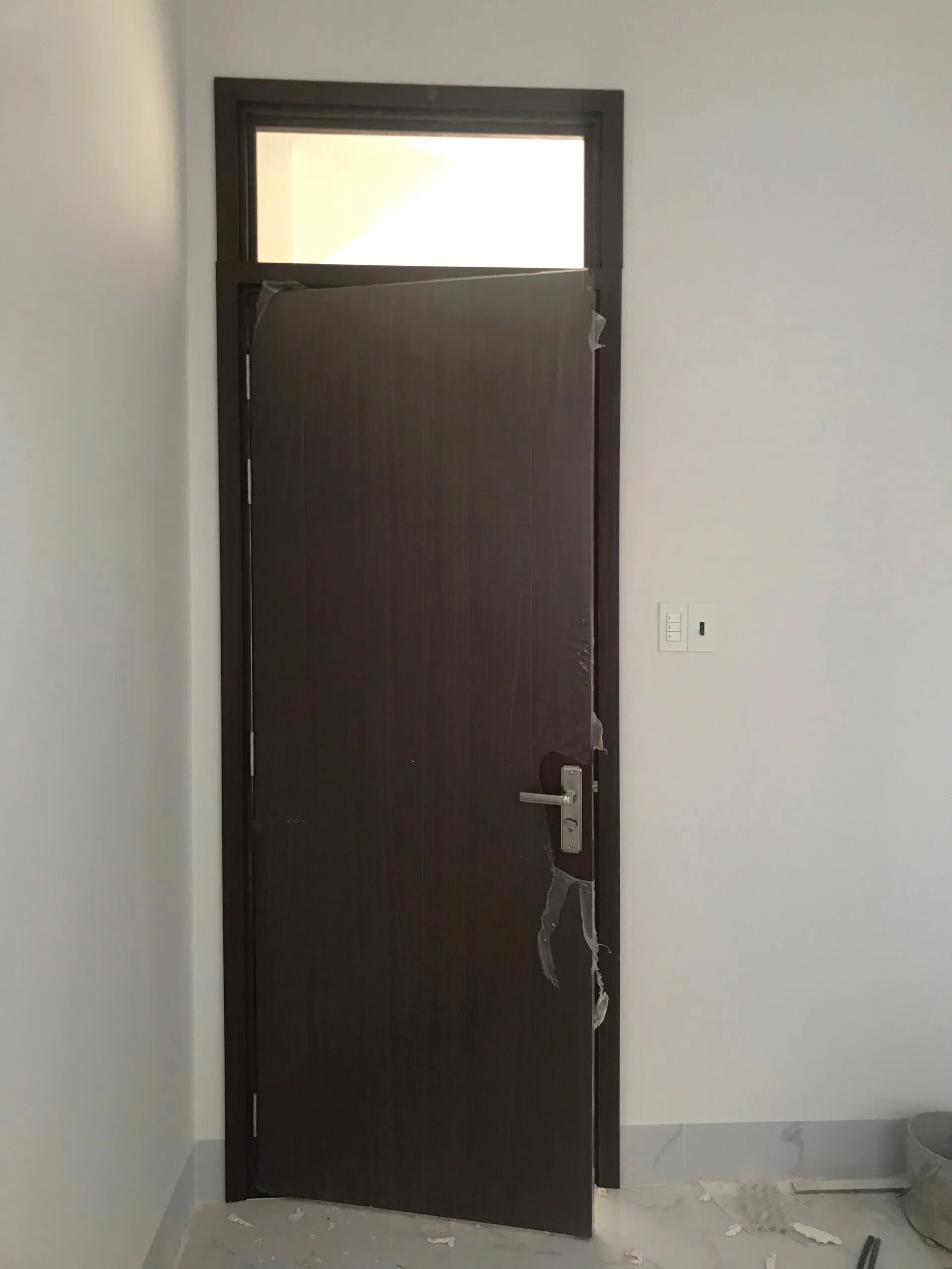 Cửa gỗ công nghiệp MDF Melamine trơn phẳng