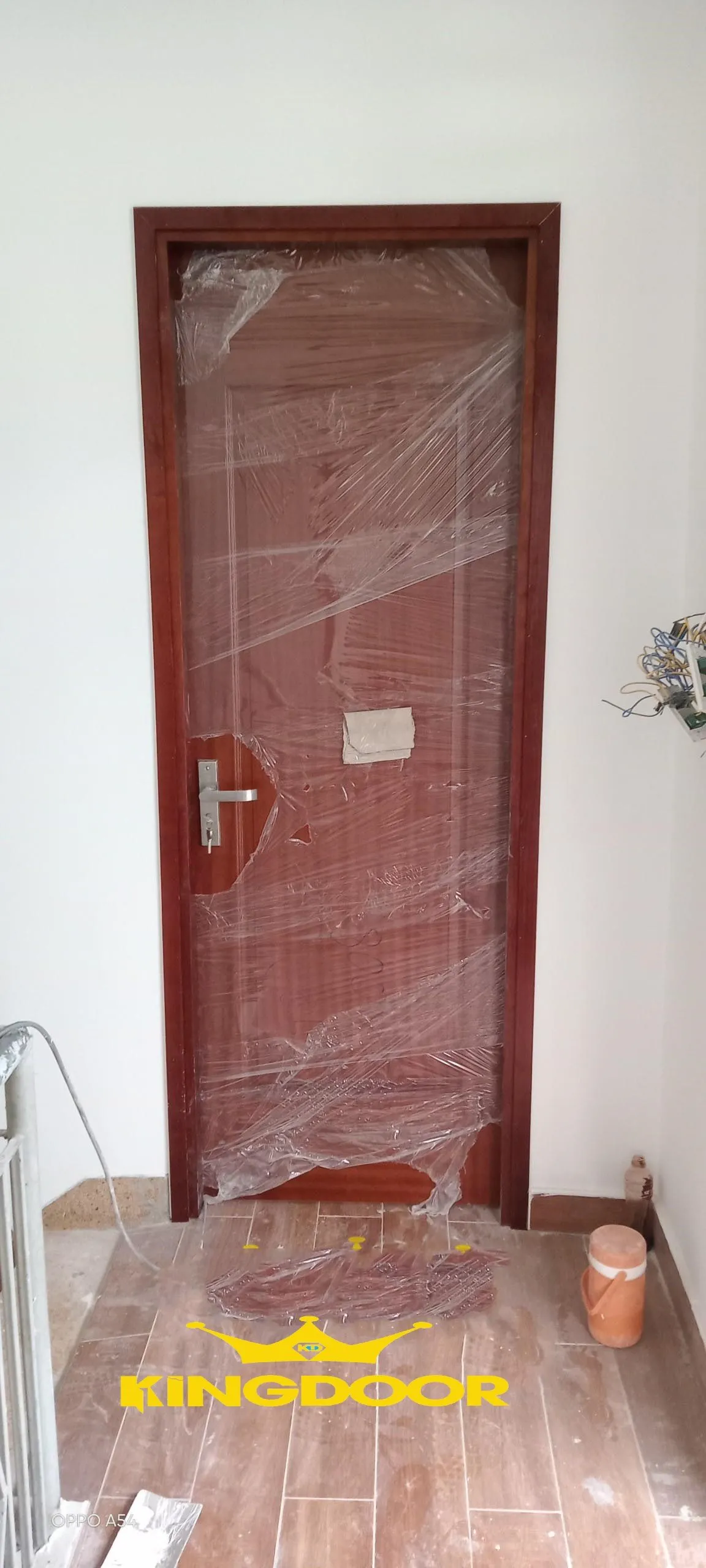 Cửa gỗ HDF Veneer phòng ngủ | Cấu tạo| Ưu điểm|Báo giá mới nhất 2022