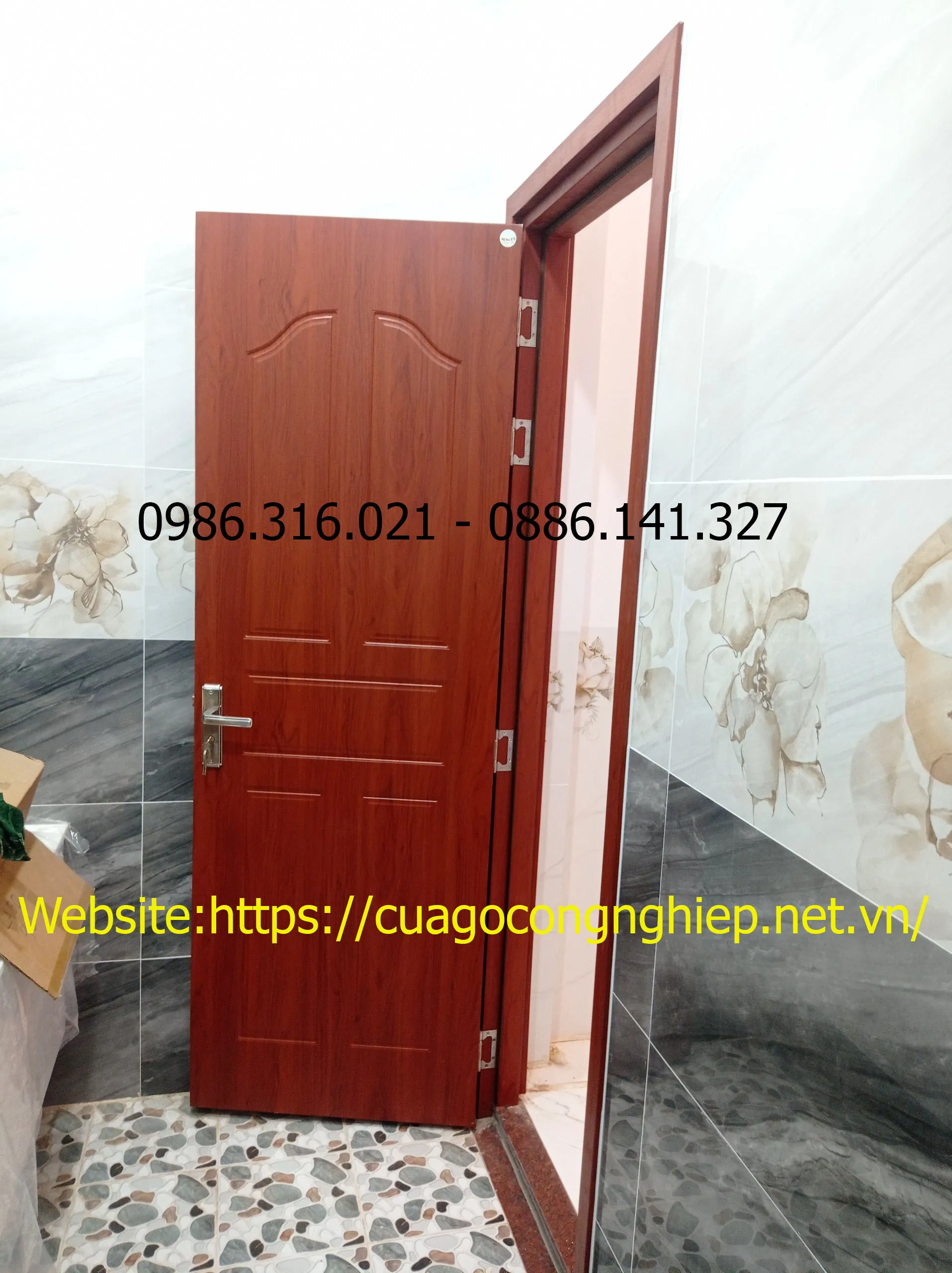 Cửa nhựa gỗ Composite Quận 7