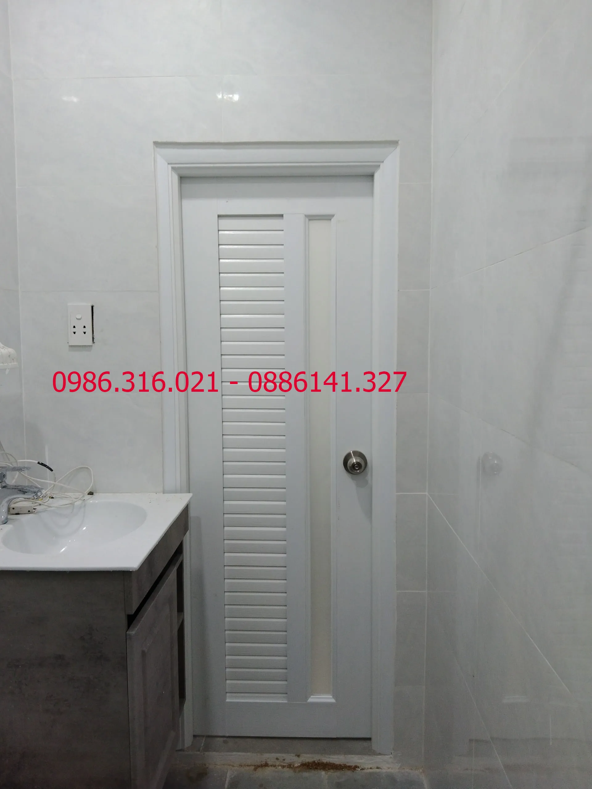 cửa nhựa đài loan tháng 8/2022