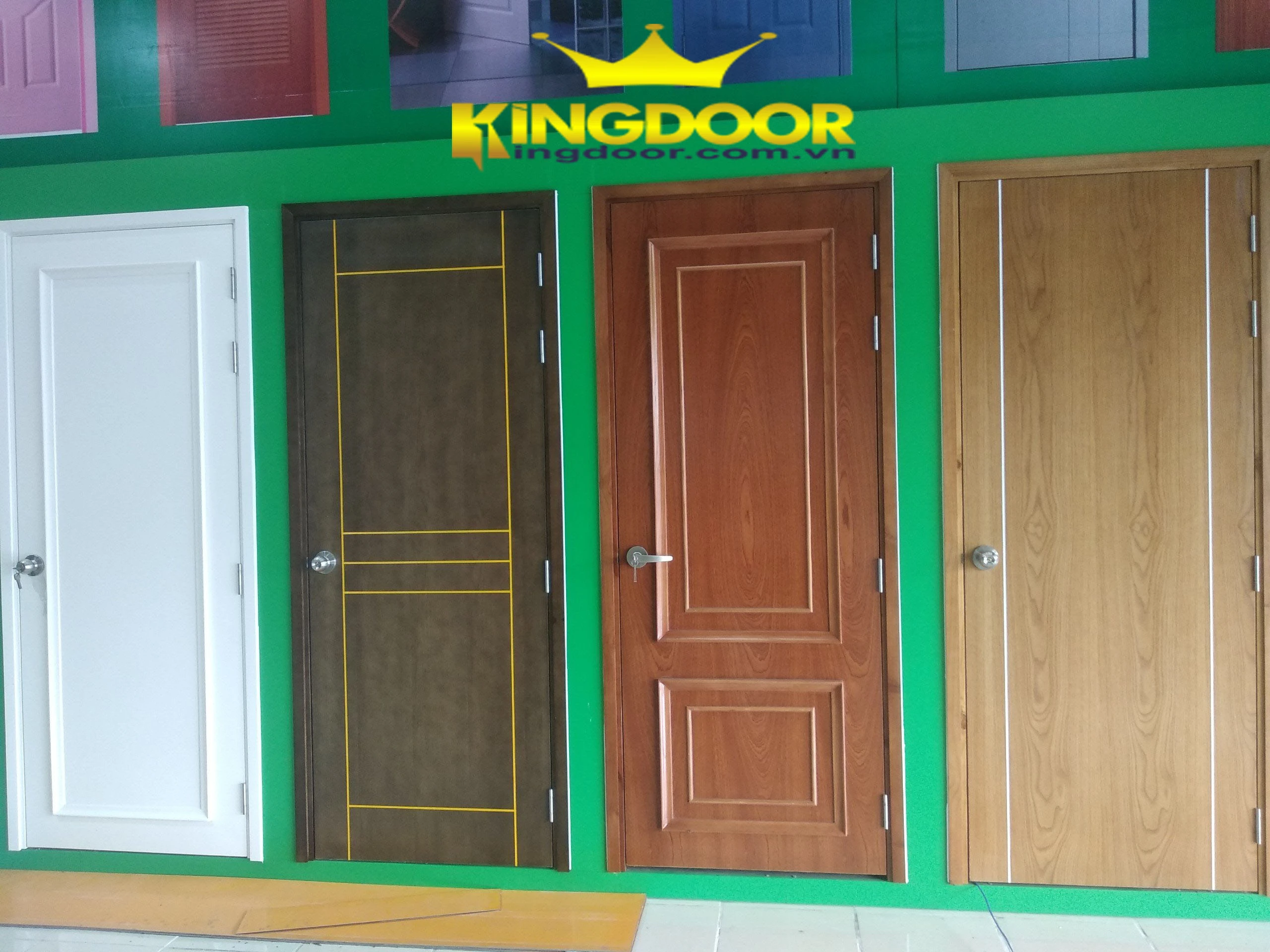 SẢN XUẤT CỬA GỖ CÔNG NGHIỆP