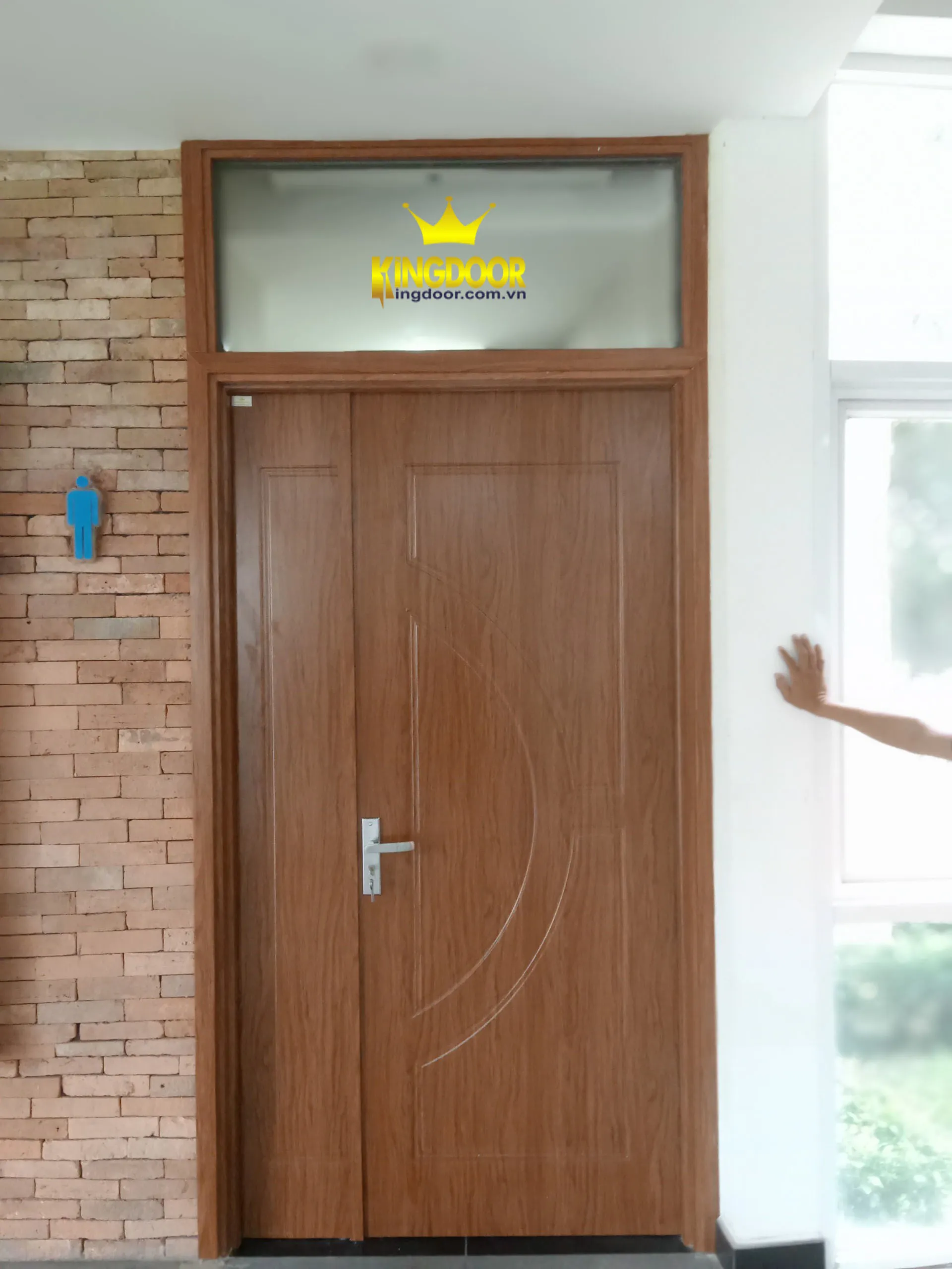 Cửa nhựa composite tại Bình Tân