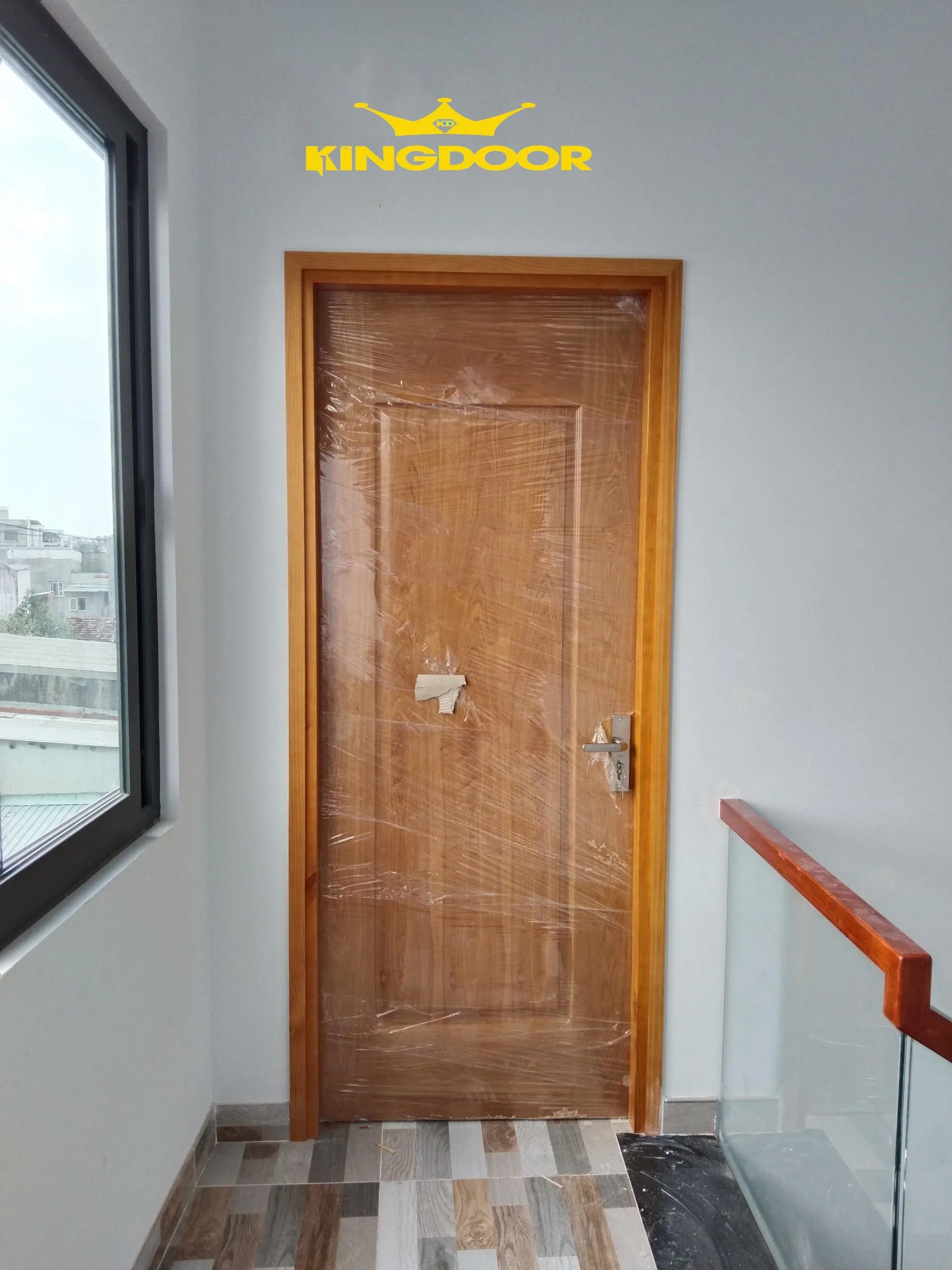 cửa gỗ công nghiệp quận 9