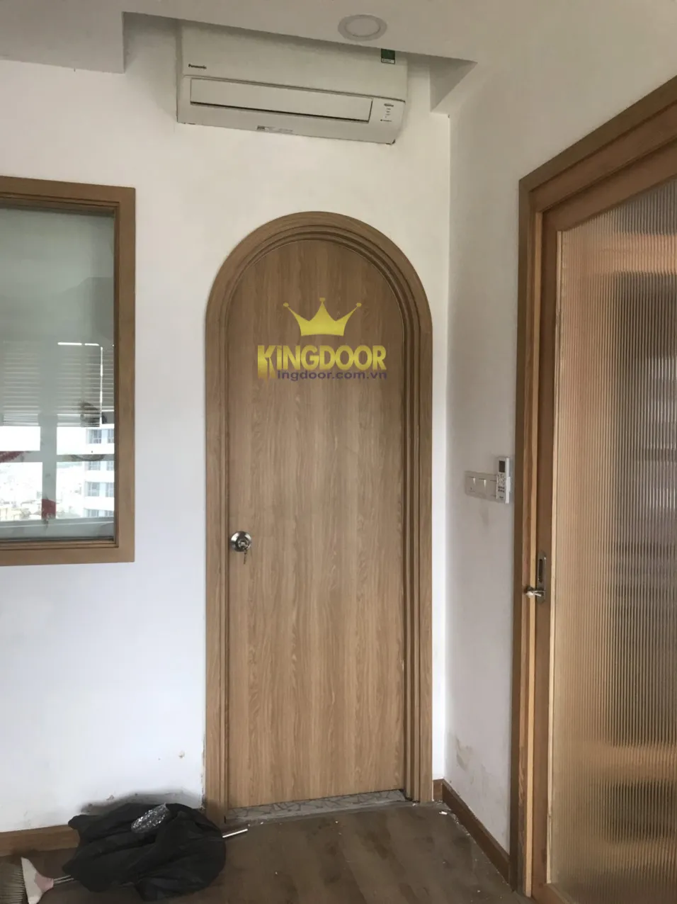 Cửa vòm nhựa compsosite quận 10