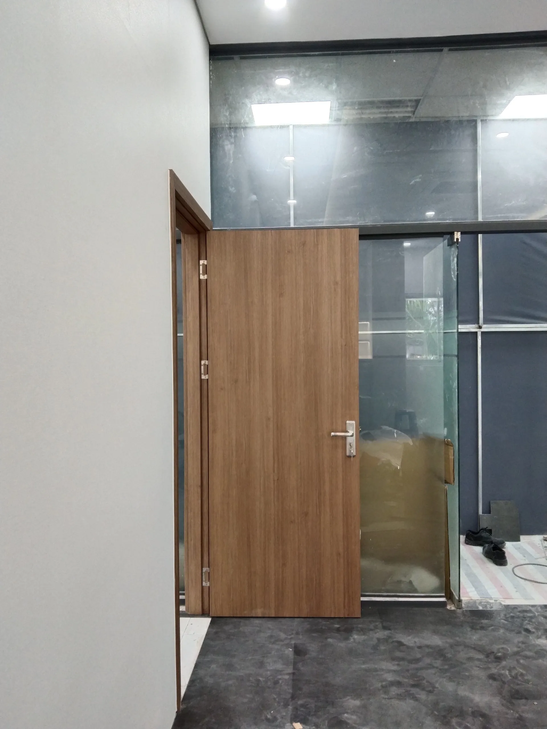 Hoàn thiện cửa nhựa abs hàn quốc tại Đồng Tháp