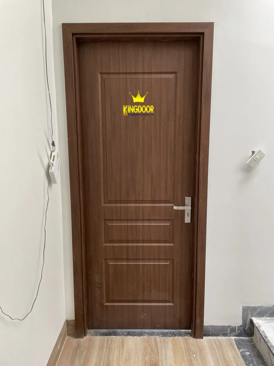 Cửa nhựa ABS Hàn Quốc