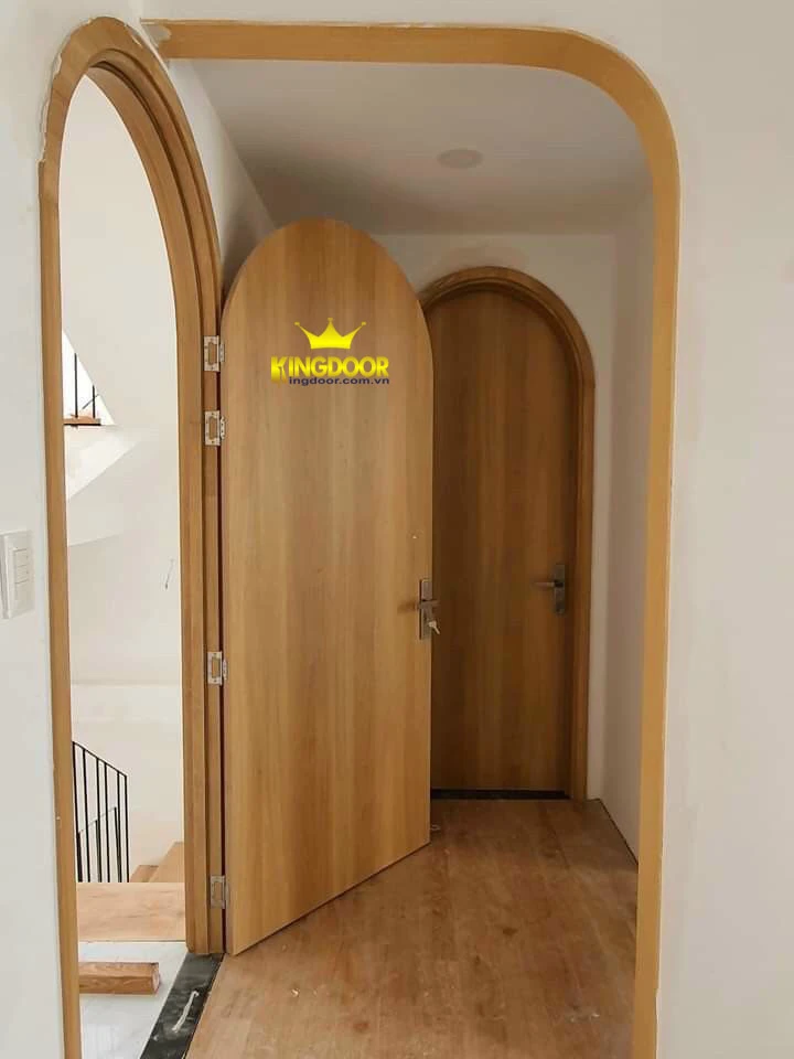 Cửa vòm gỗ công nghiệp