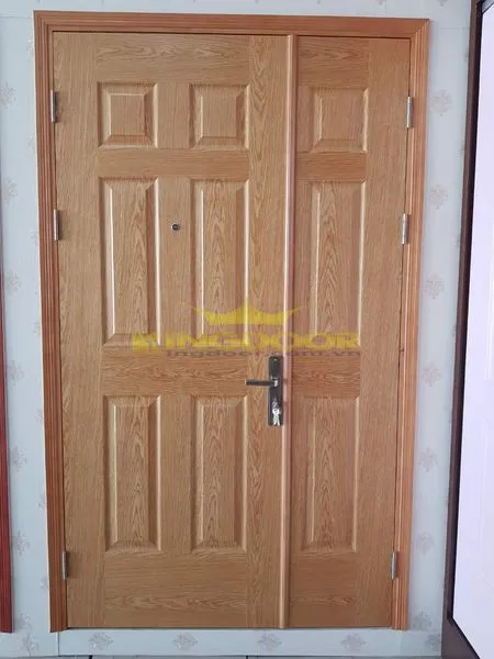 Cửa gỗ công nghiệp Quận 1