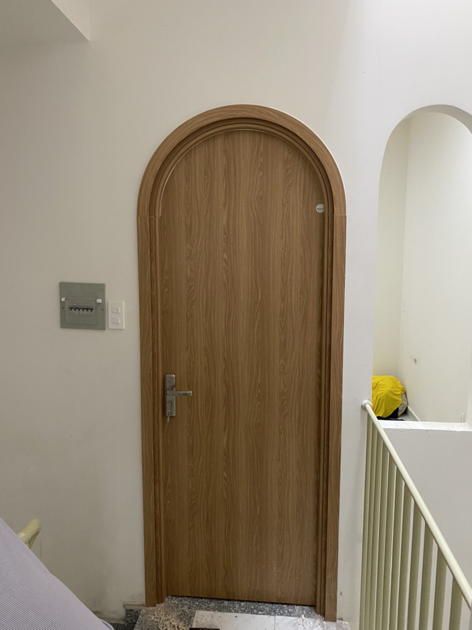 cua-vom-nhua-composite-tai-cu-chi