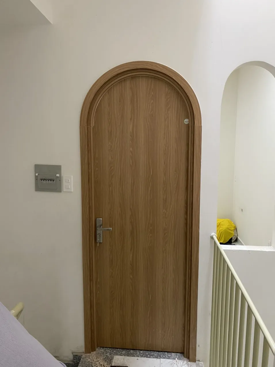 cua-vom-nhua-composite-tai-cu-chi