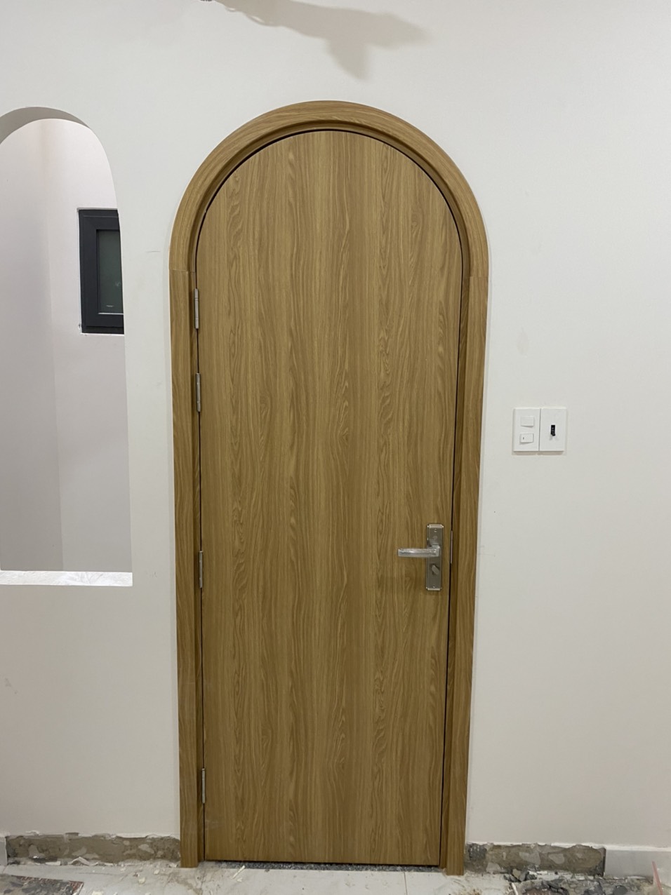 cua-vom-nhua-composite-tai-cu-chi