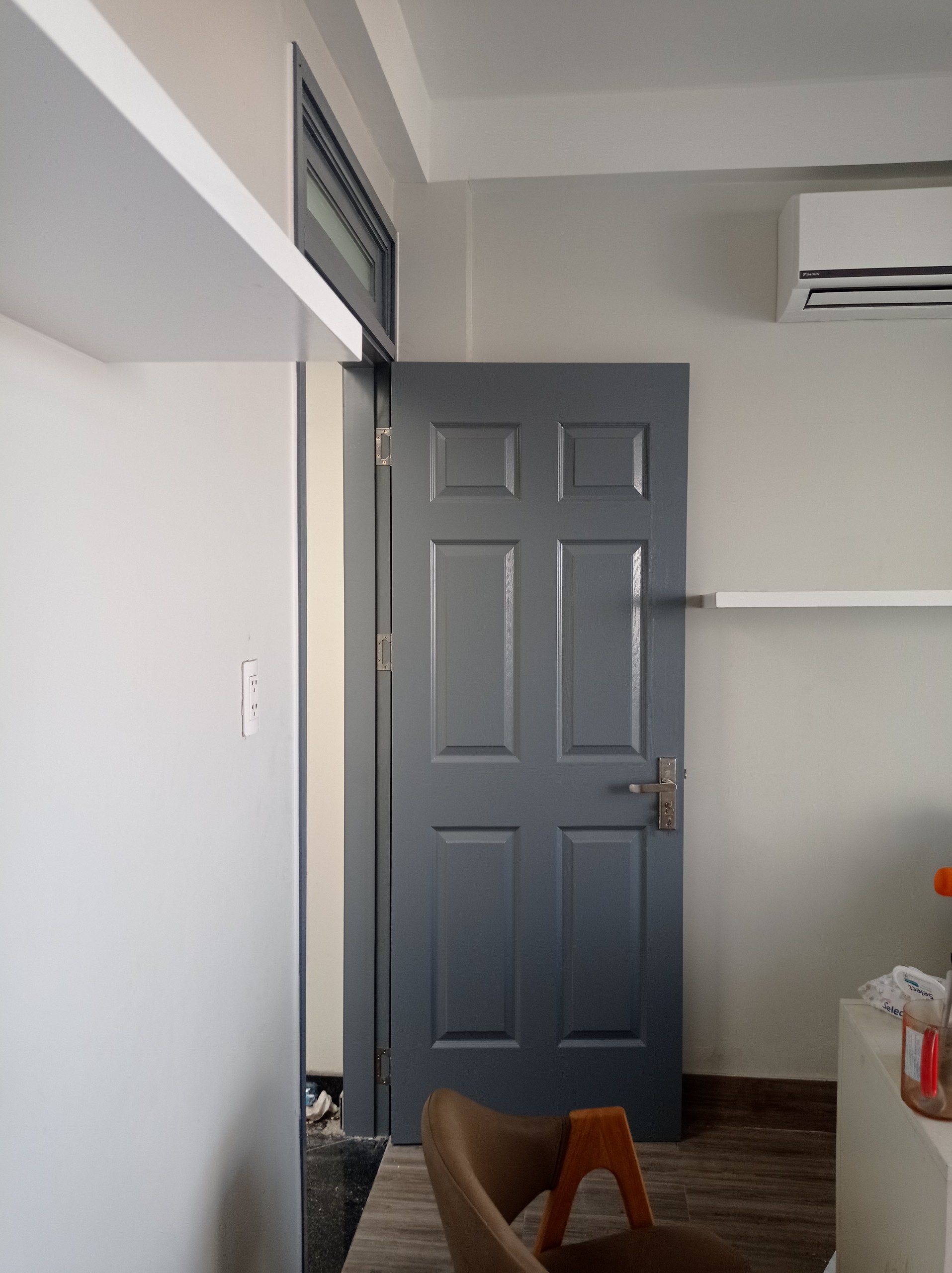 cua-go-cong-nghiep-hdf-son