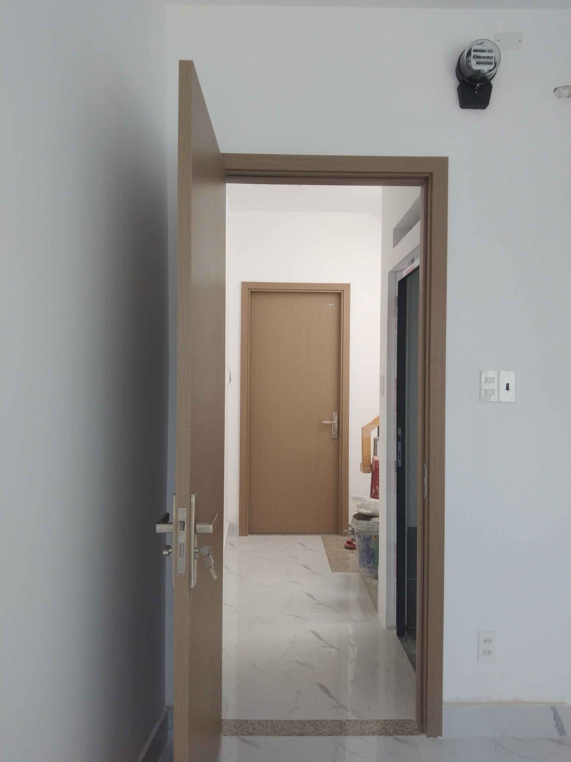 cua-nhua-abs-han-quoc-cho-cua-phong