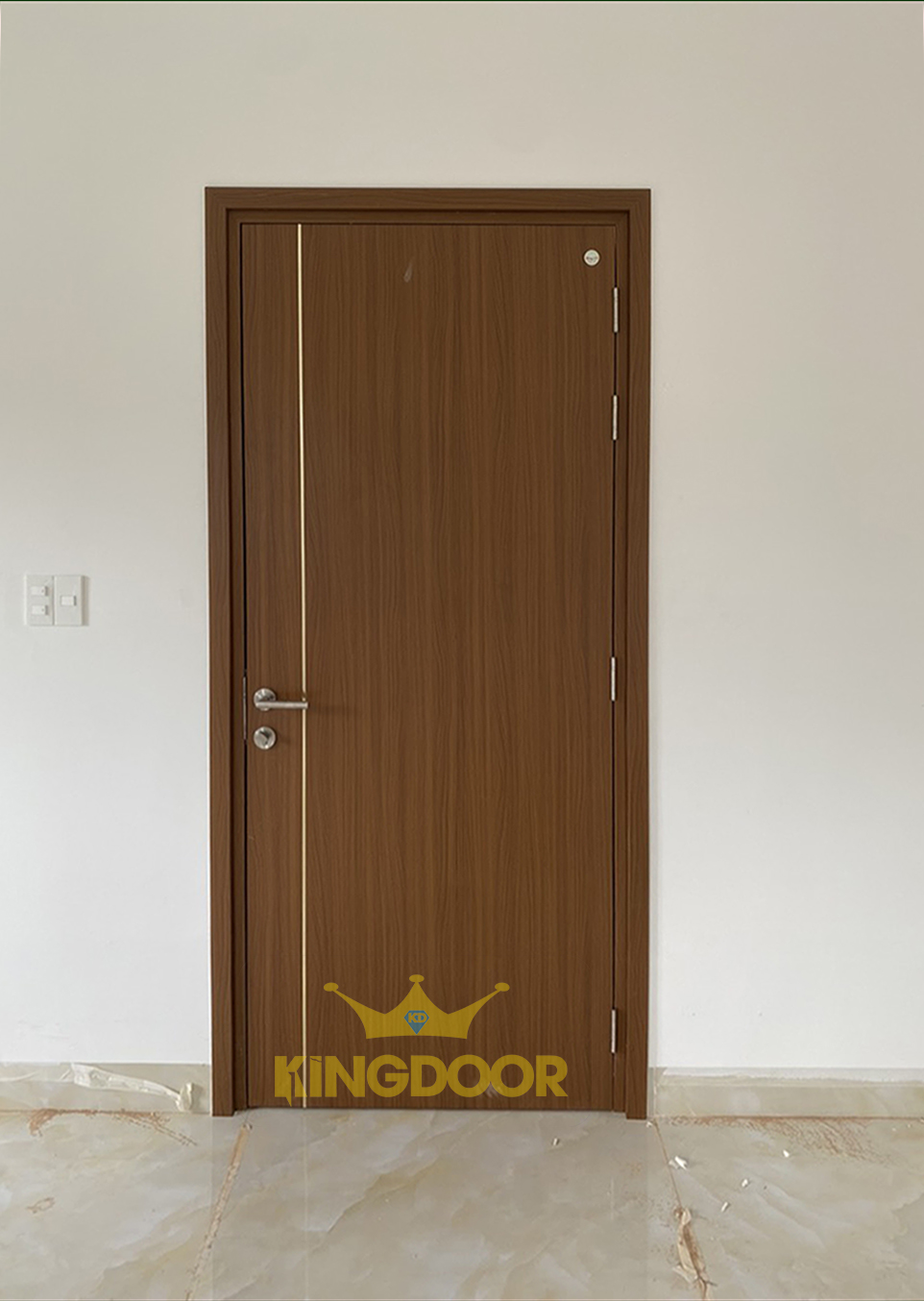 cua-nhua-composite-tai-khanh-hoa