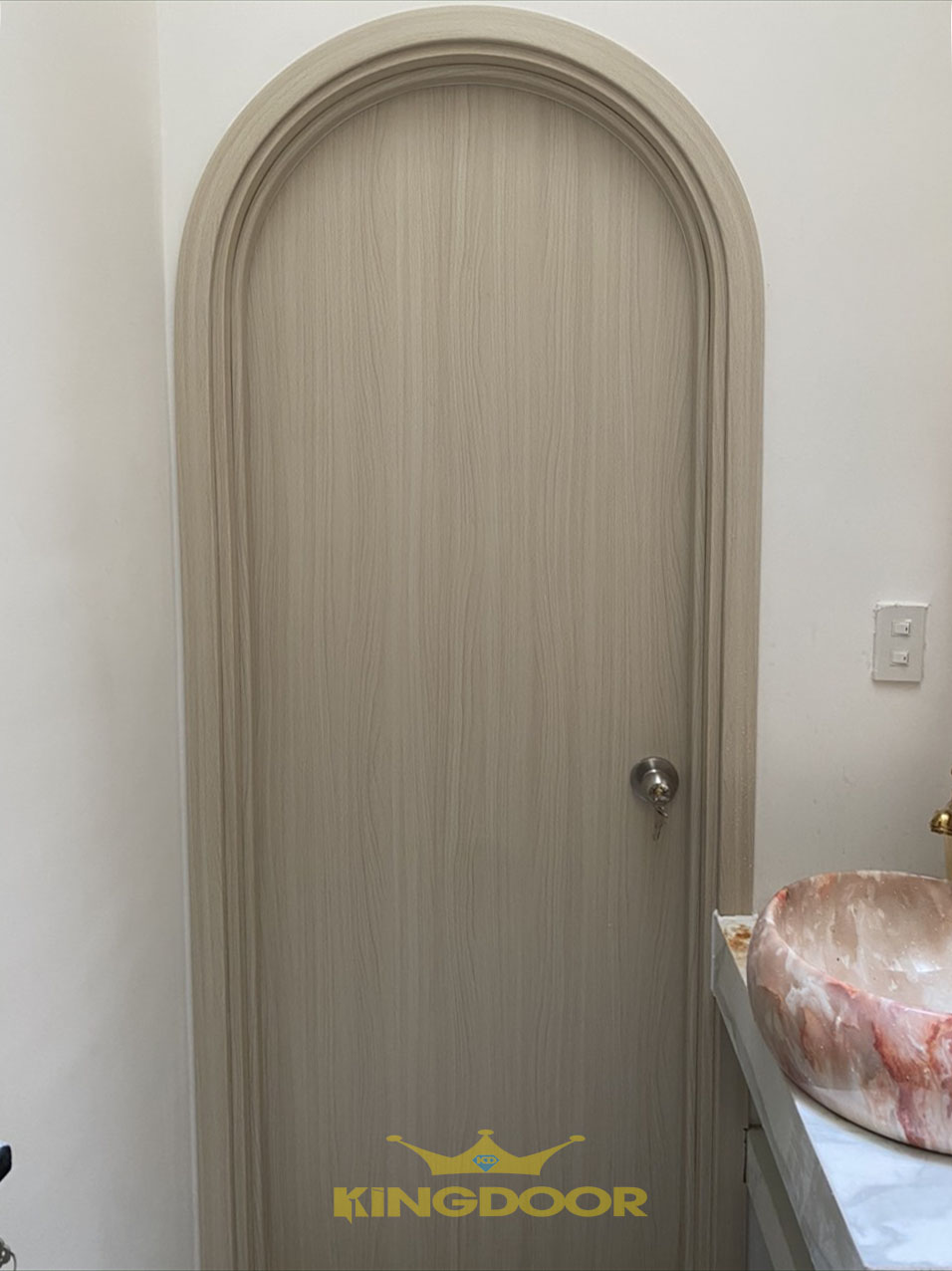 cua-vom-nhua-composite-tai-binh-thanh-