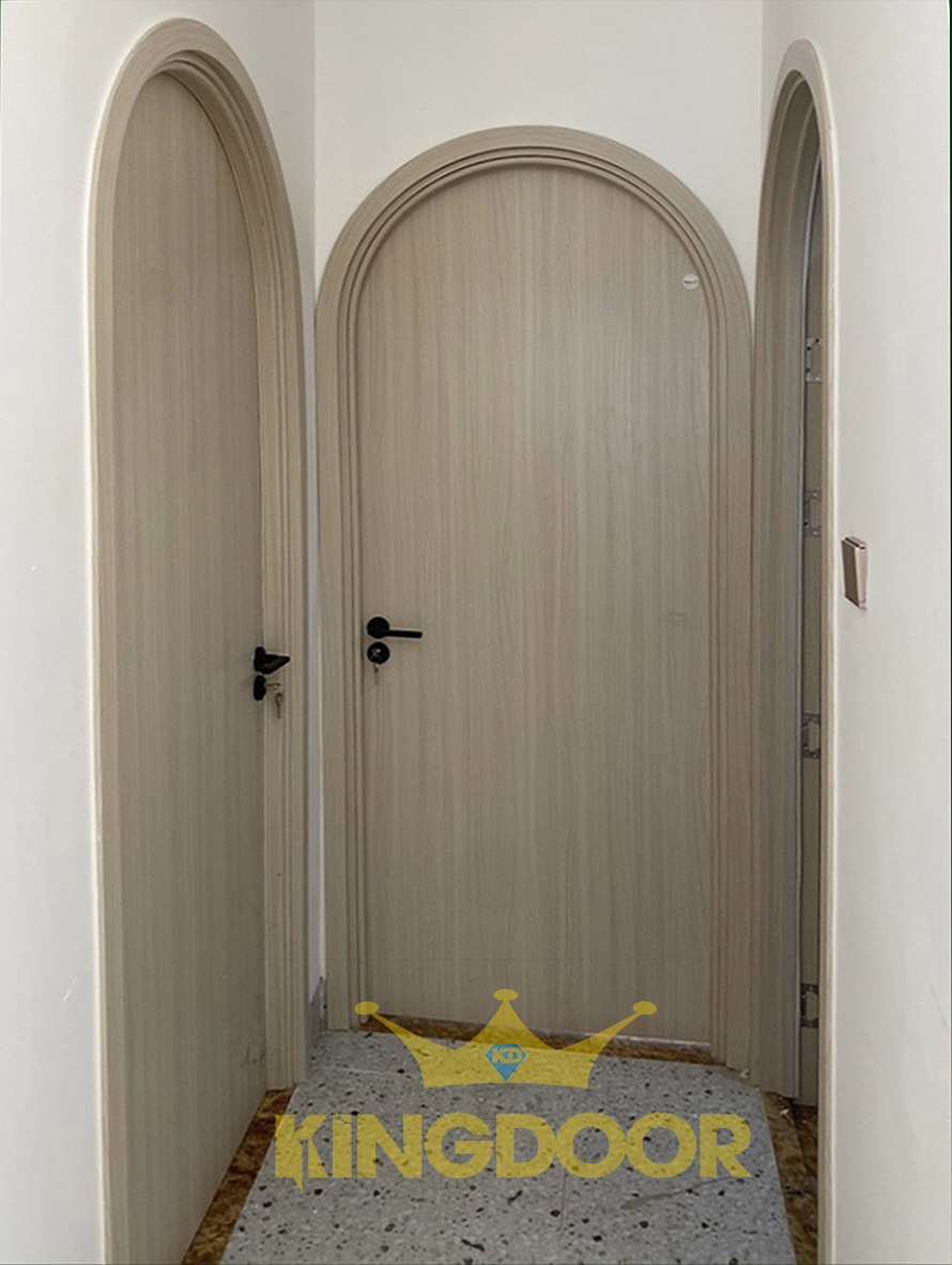 cua-vom-nhua-composite-nha-trang