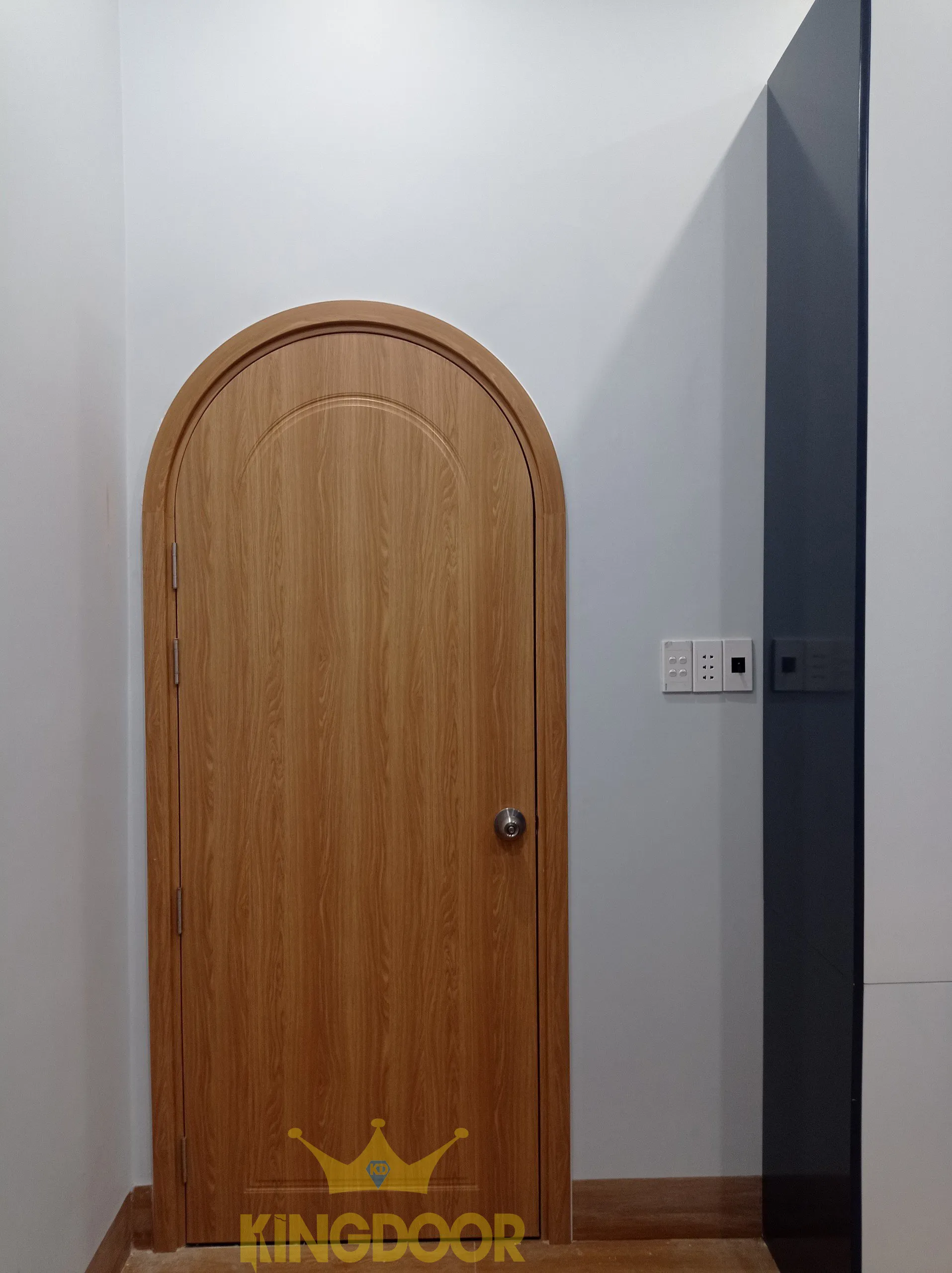 giá-cửa-vòm-nhựa-compsite-tân-phu