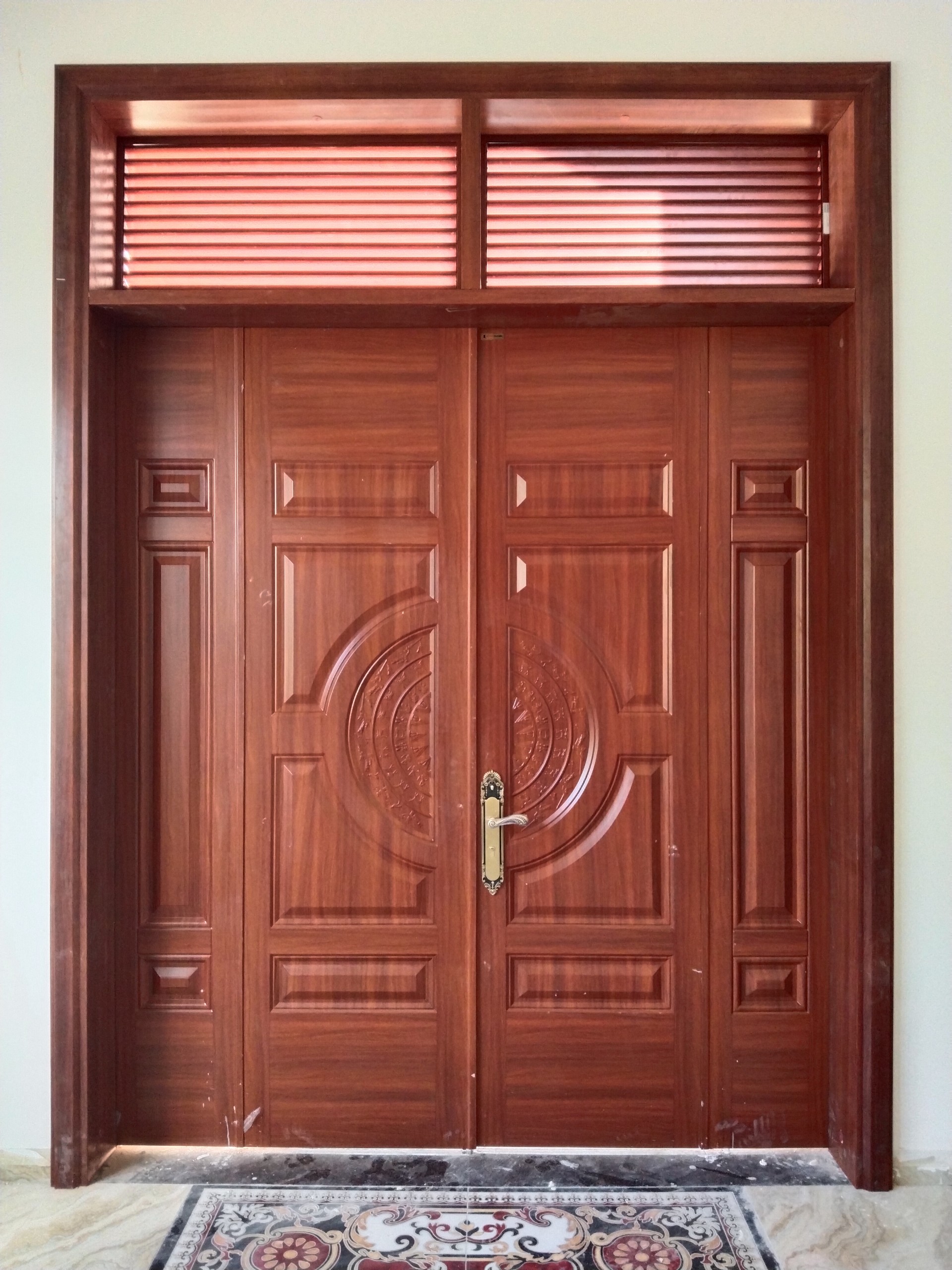 cửa-thép-vân-gỗ