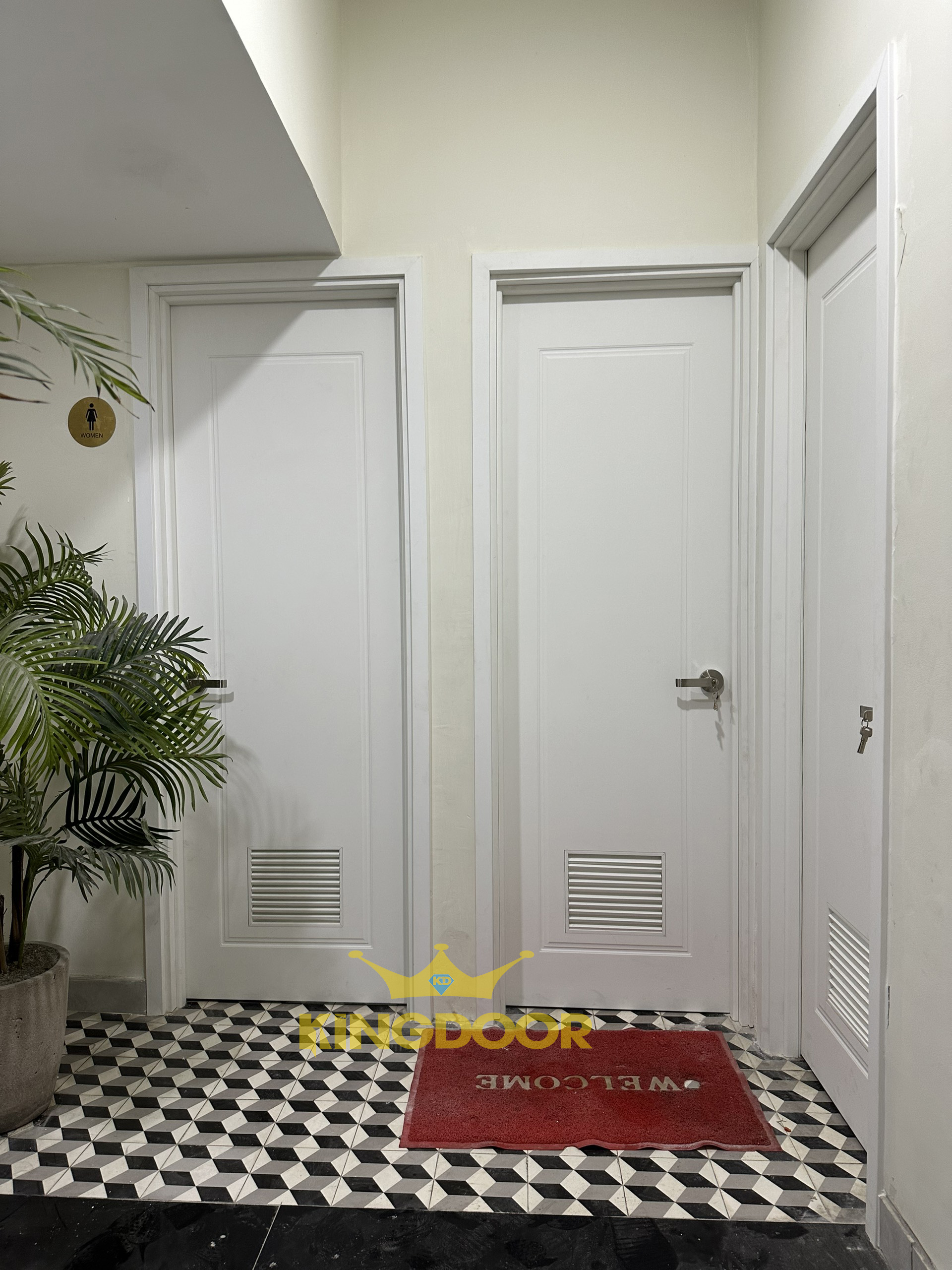 Cửa nhựa composite đẹp cho nhà vệ sinh