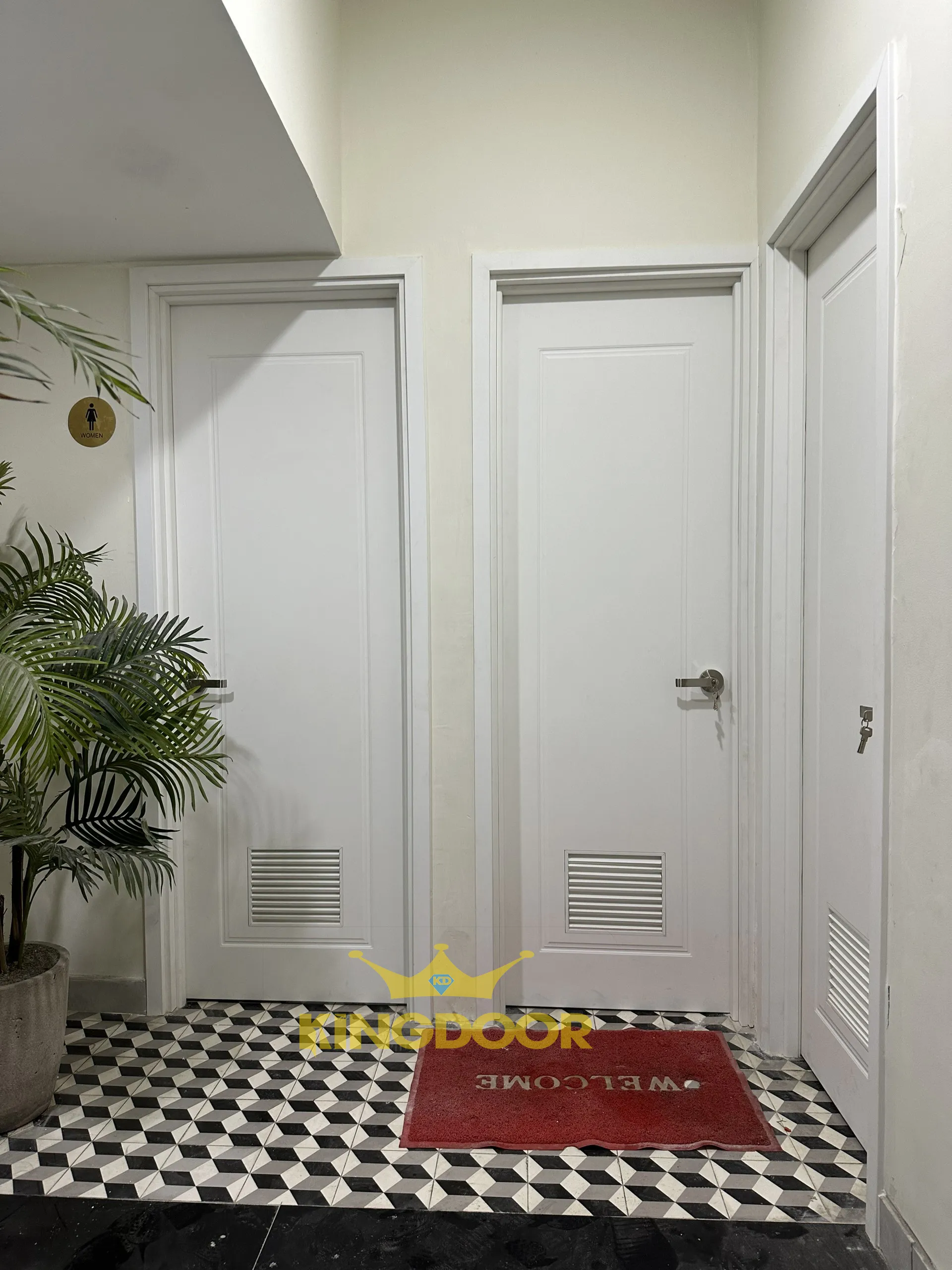 Cửa nhựa composite đẹp cho nhà vệ sinh