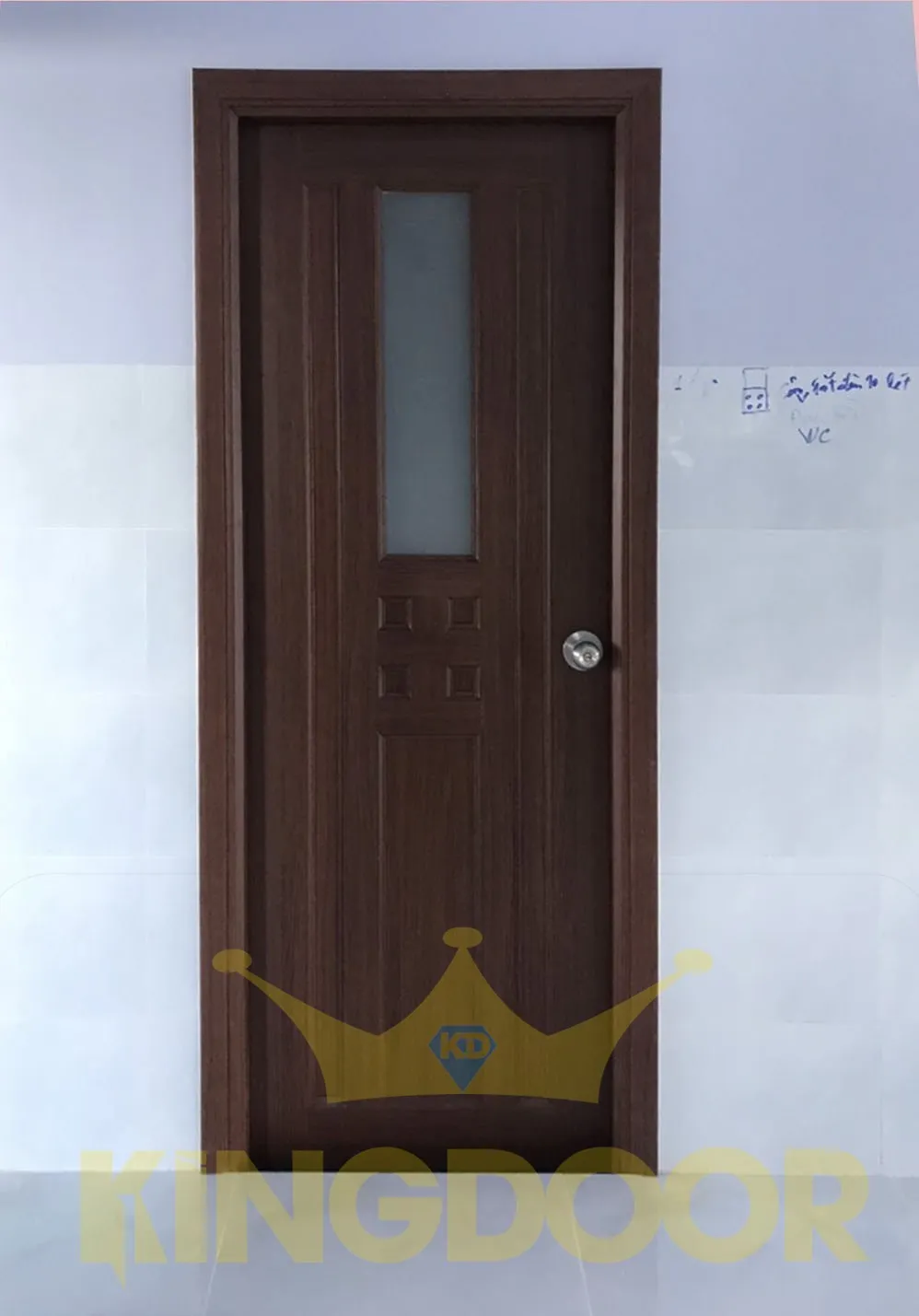 cua-nhua-dai-loan-ghep-thanh