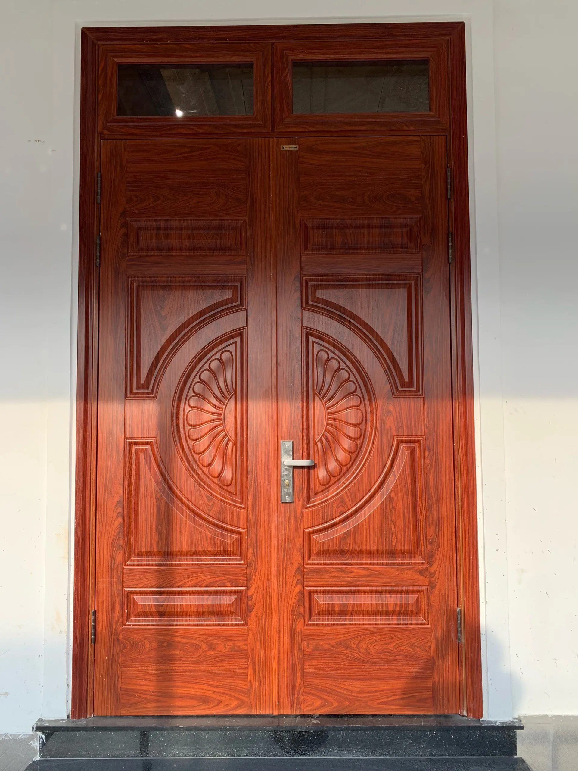 cửa thép vân gỗ tại Kiên Giang