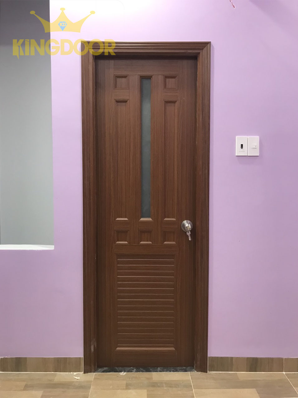 cua-nhua-dai-loan-tai-quan-12