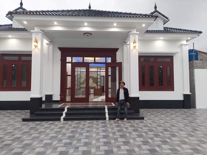 cua-thep-van-go-tai-binh-tan