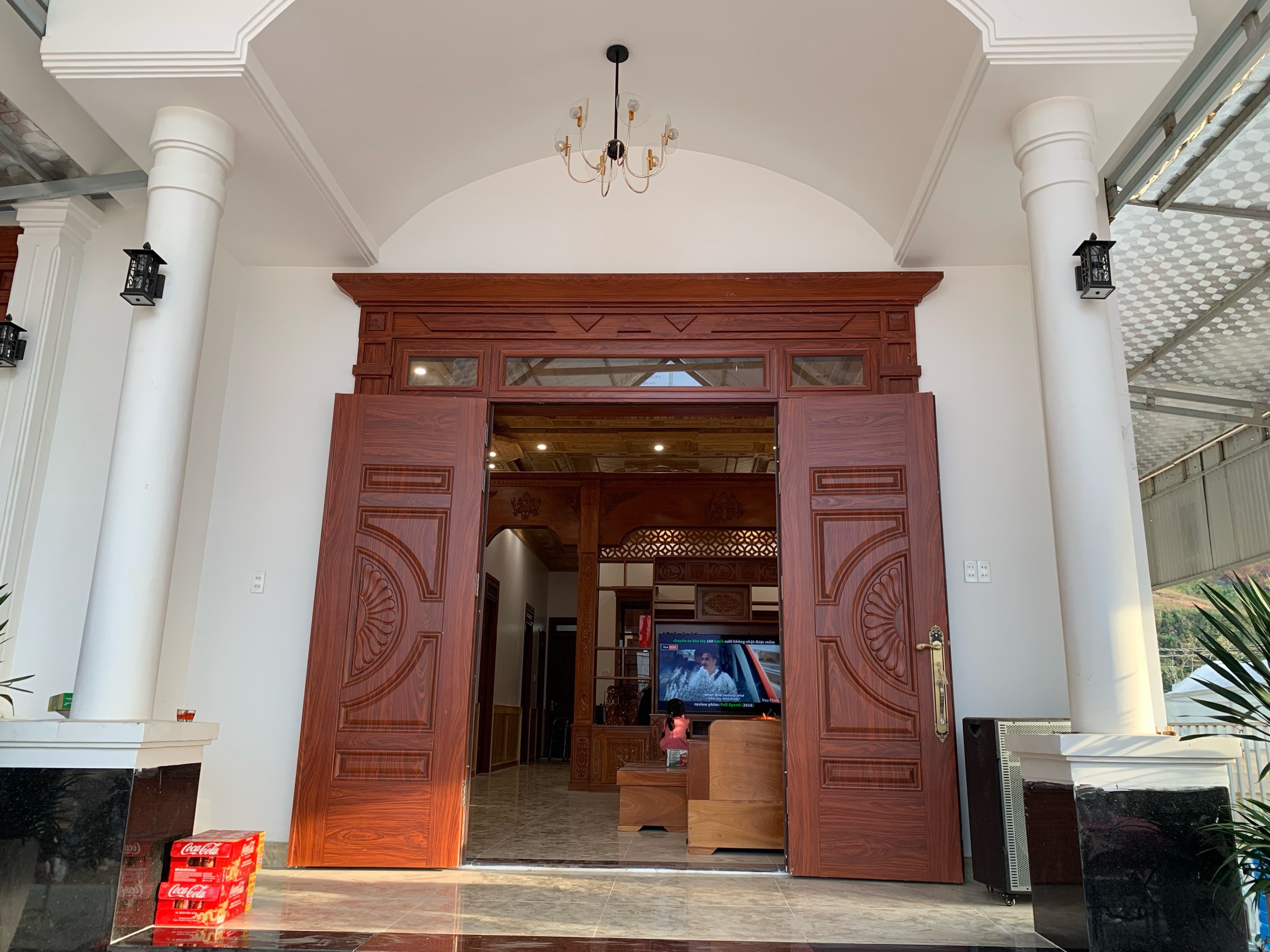 Cửa thép vân gỗ tại Khánh Hòa