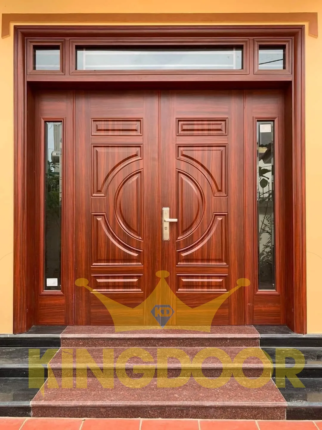 cua-thep-van-go-4-canh