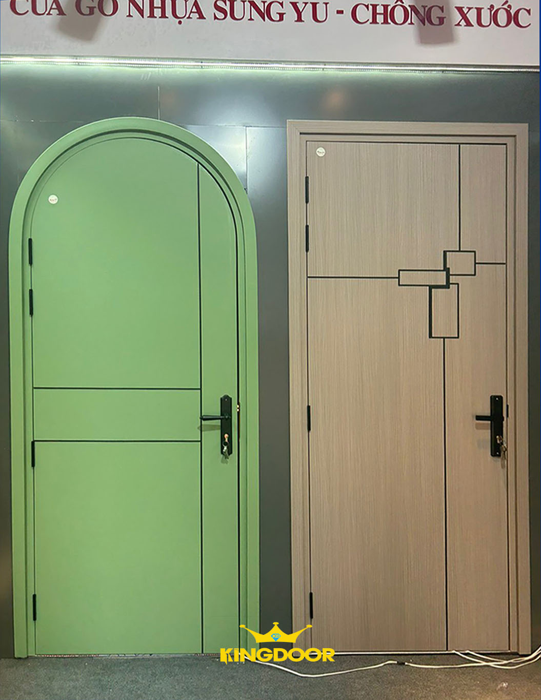 cua-vom-nhua-composite-tai-tan-uyen