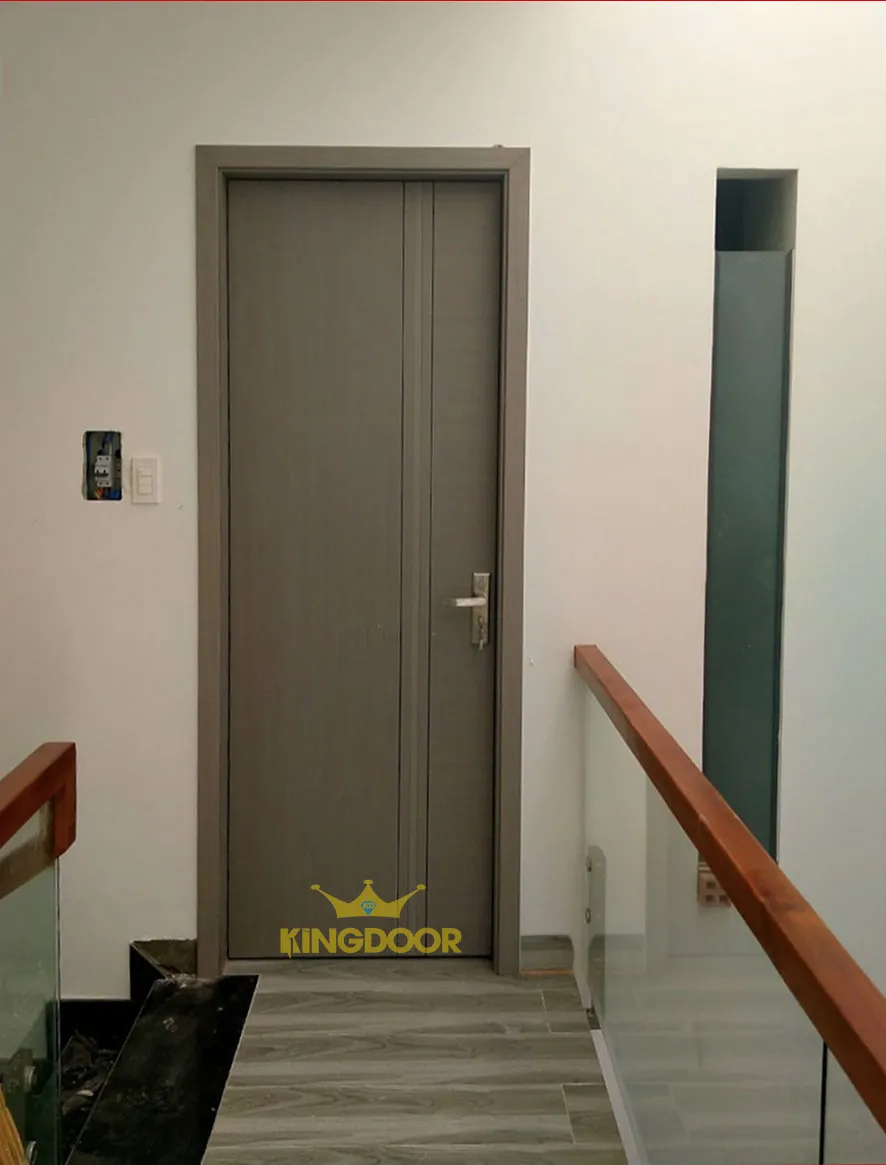 cua-go-carbon-tai-binh-duong