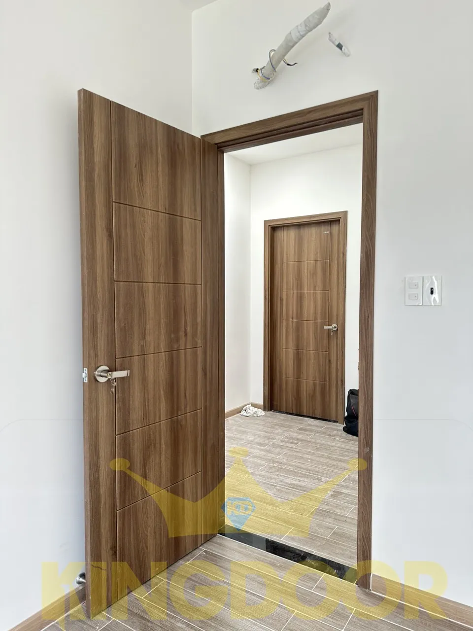 cua-nhua-abs-han-quoc-tai-binh-duong