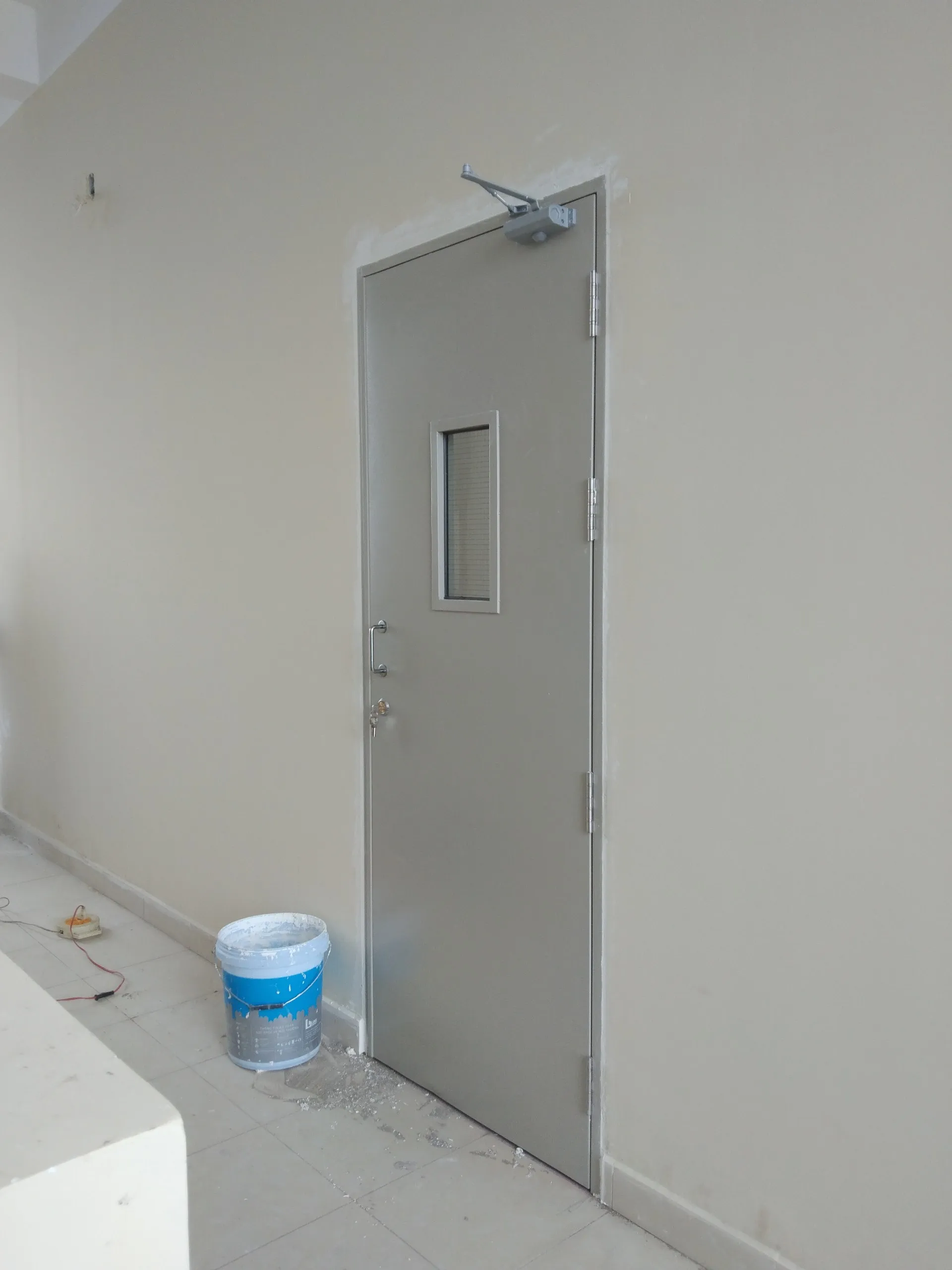 cua-thep-chong-chay tai-bien-hoa-dong-nai