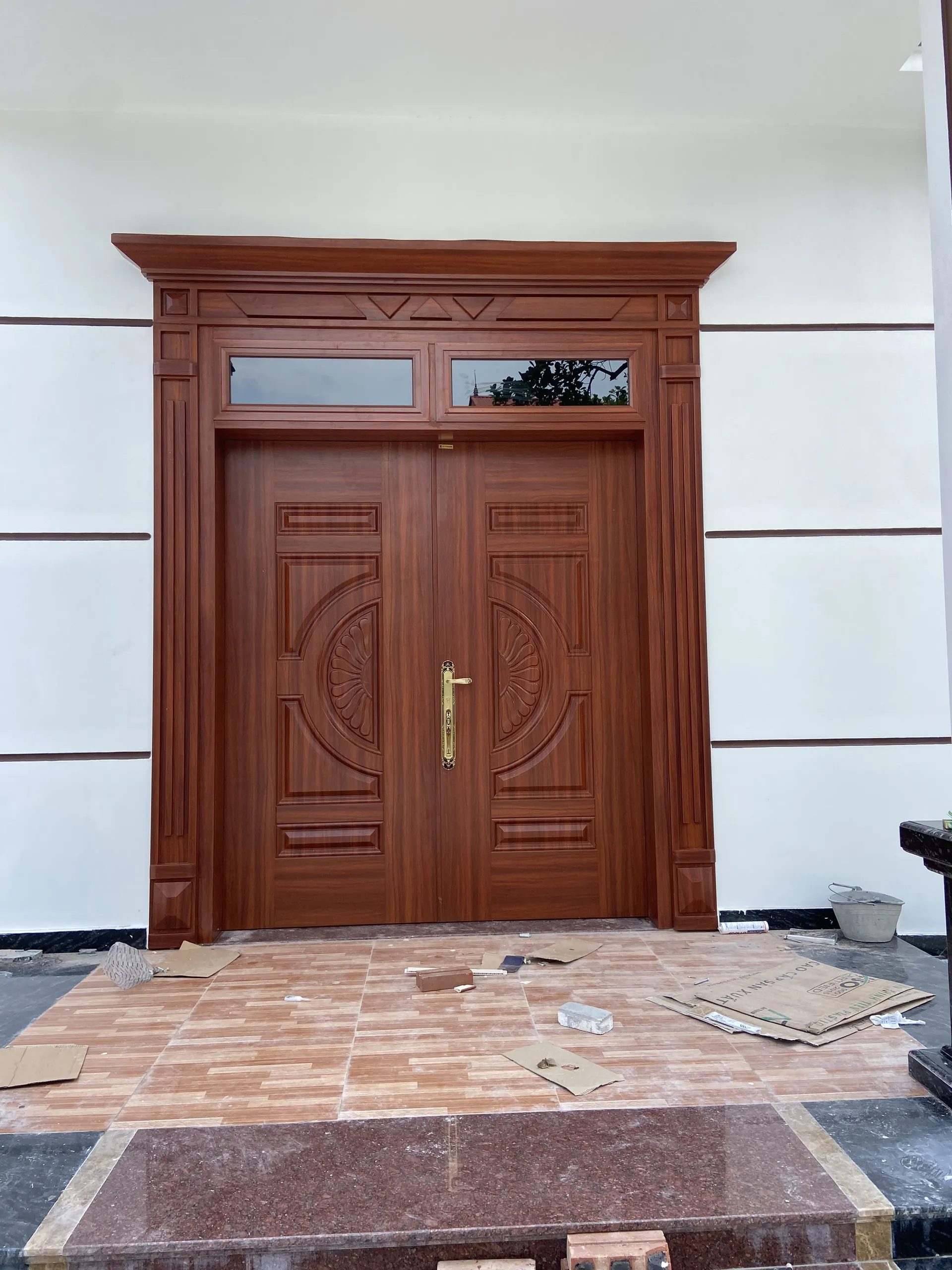 cua-thep-van-go-2-canh