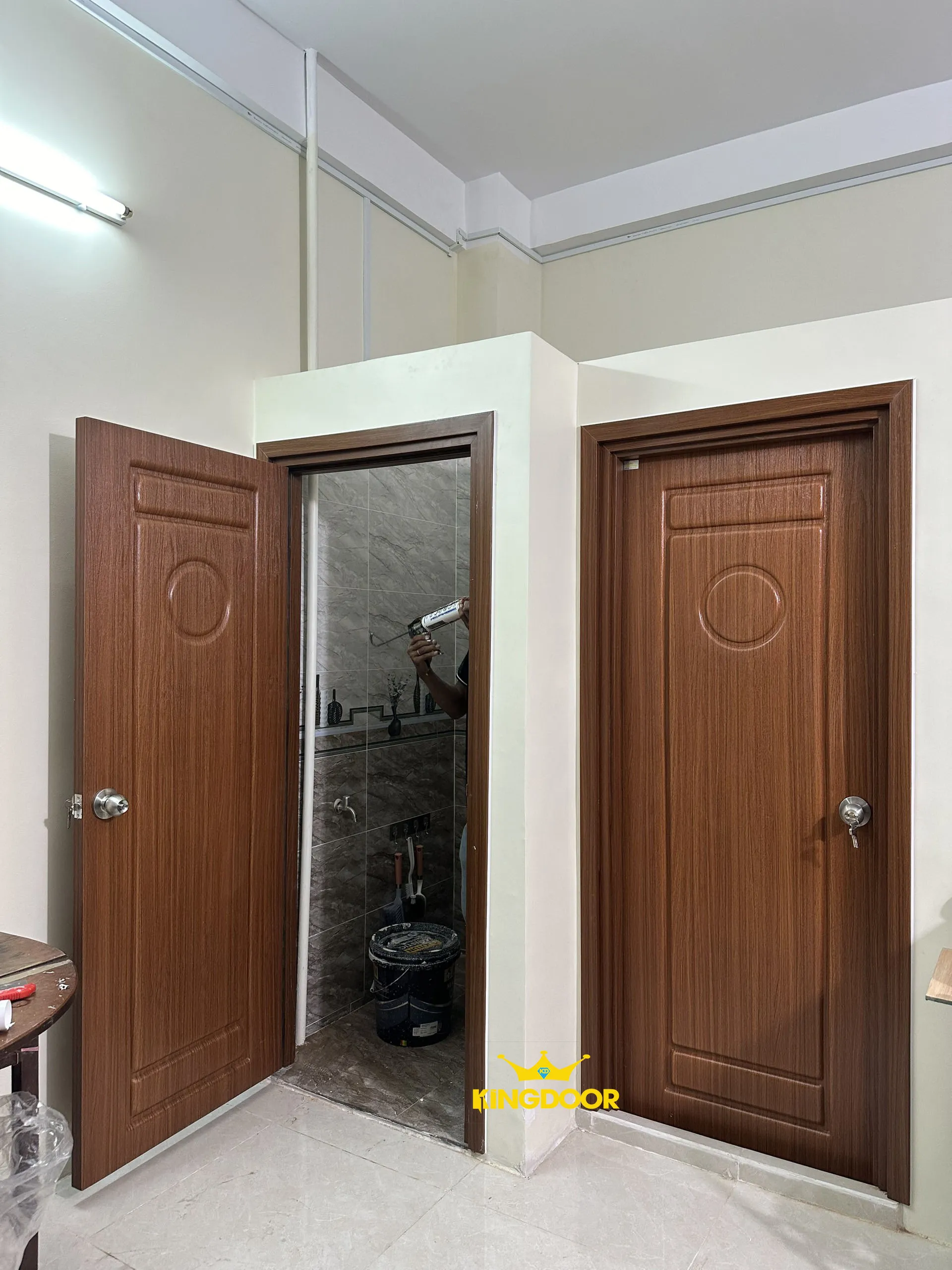 cua-nhua-dai-loan-tai-can-tho