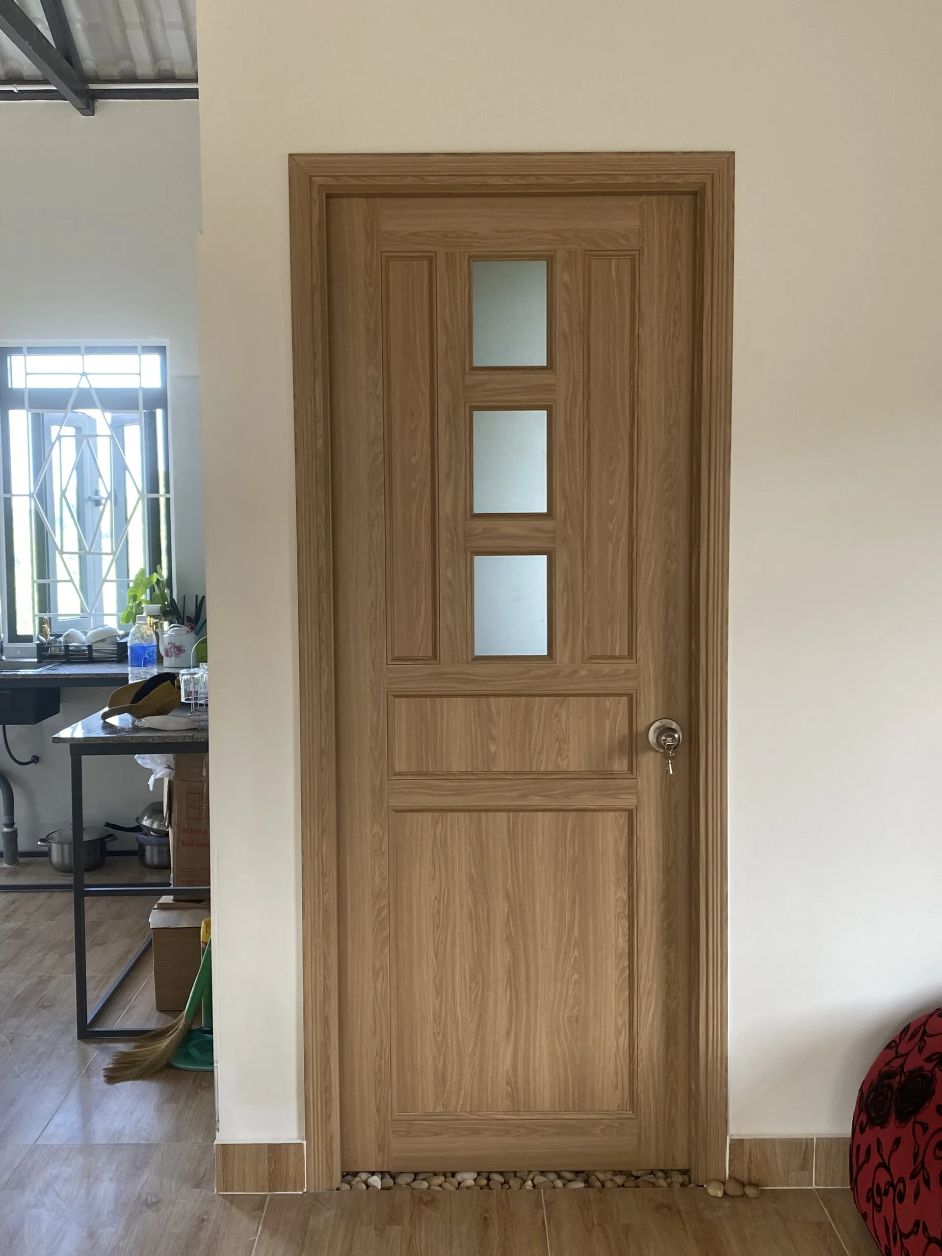 cua-nhua-dai-loan-can-gio