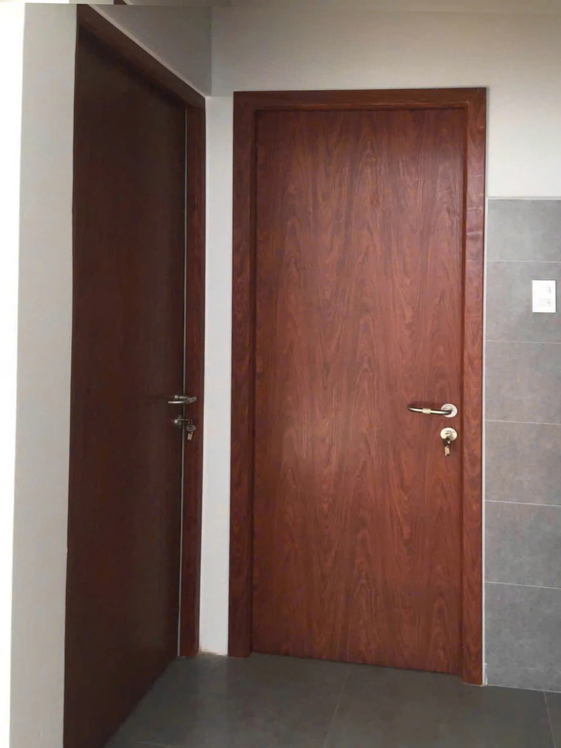 cua-thep-chong-chay-tai-thuan-an