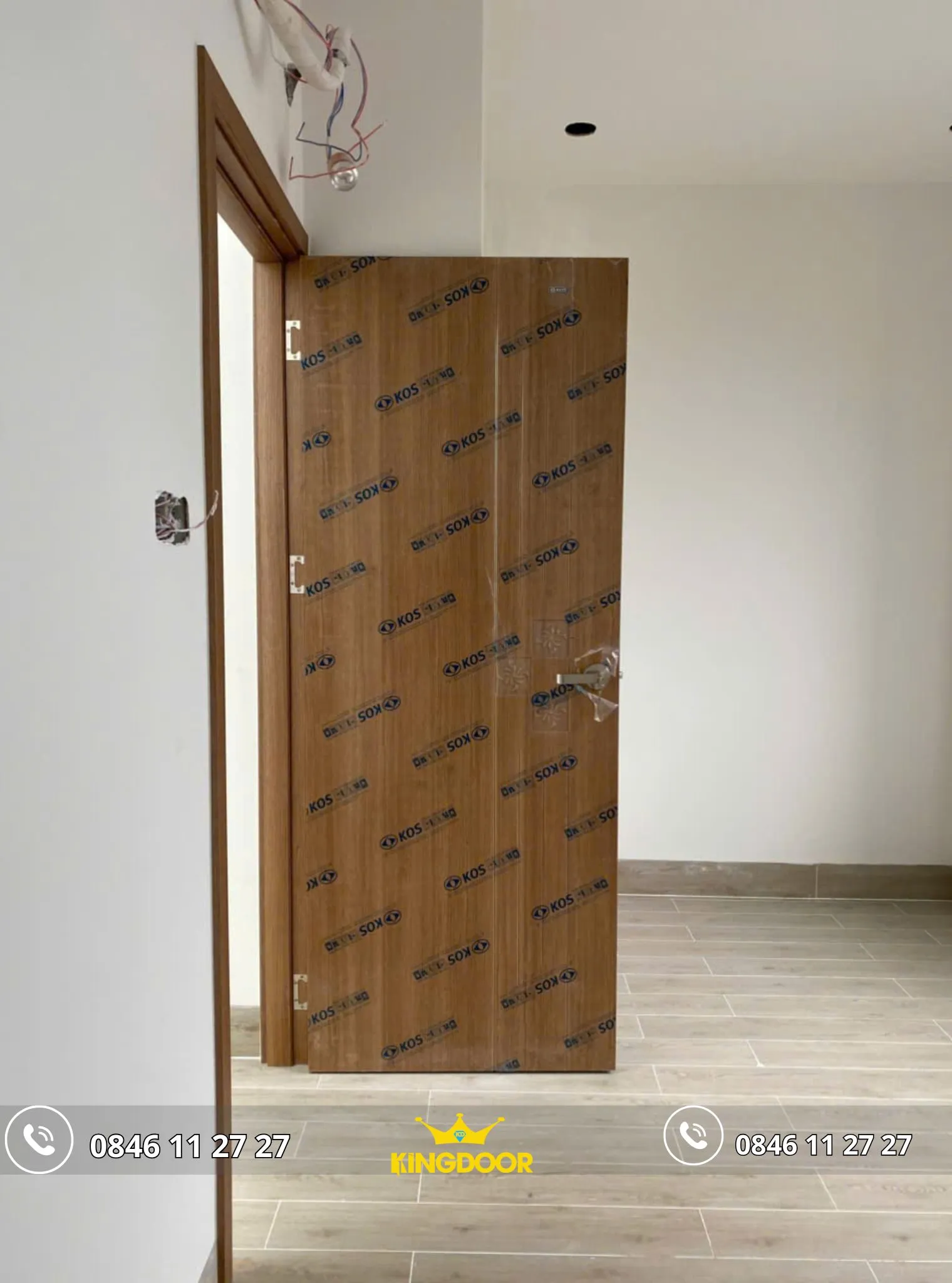 cua-nhua-abs-han-quoc-tai-phuong-ben-nghe-quan-1-cu