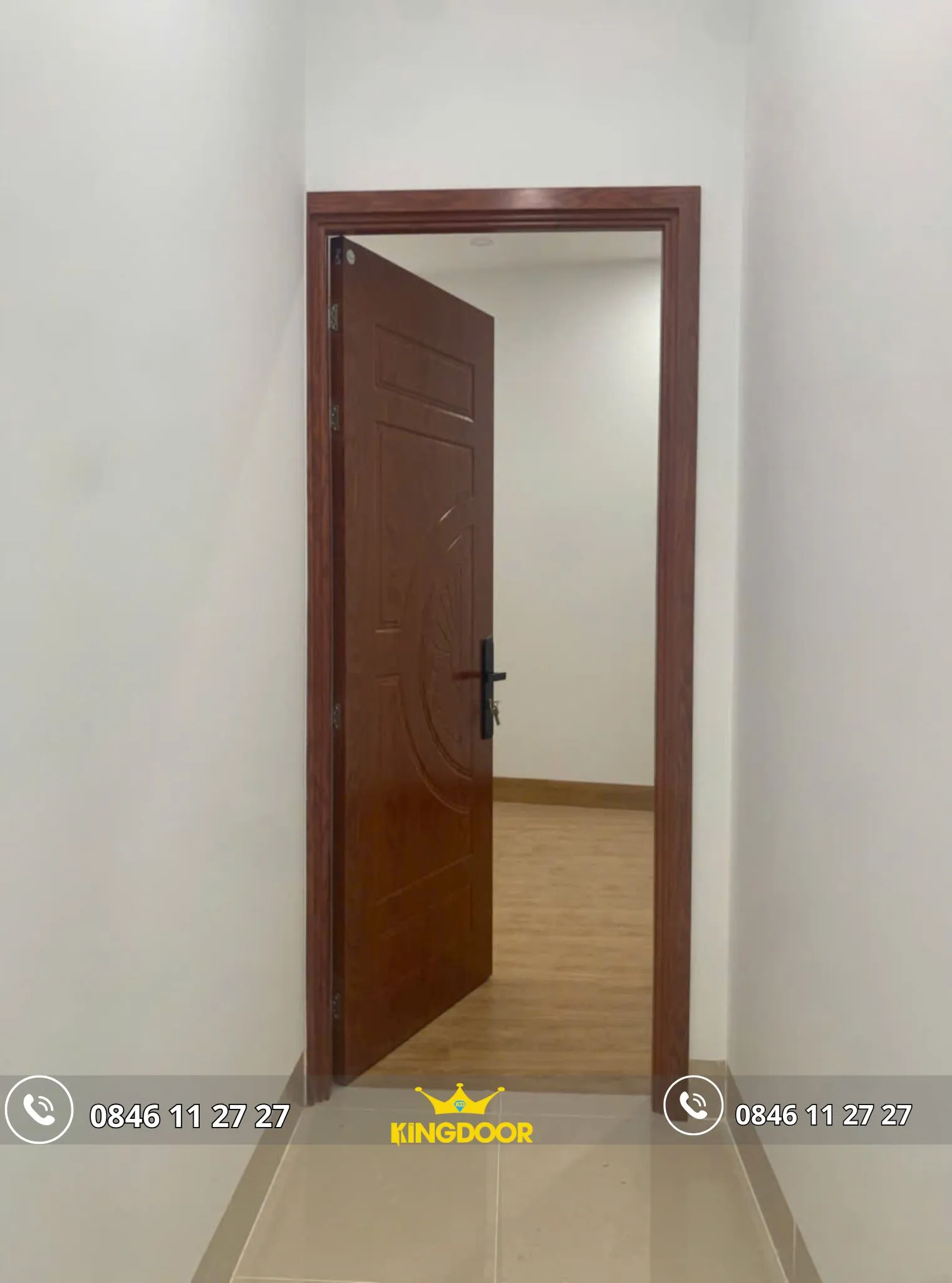 cua-nhua-composite-tai-phuong-sai-gon