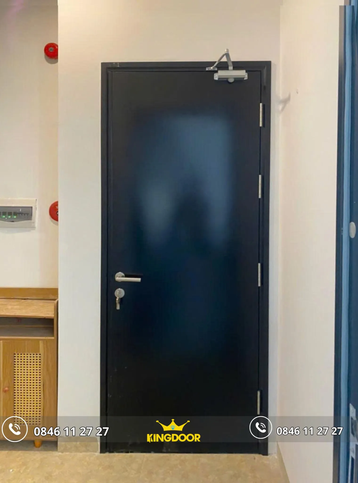 Cua-thep-chong-chay-tai-phuong-ben-thanh