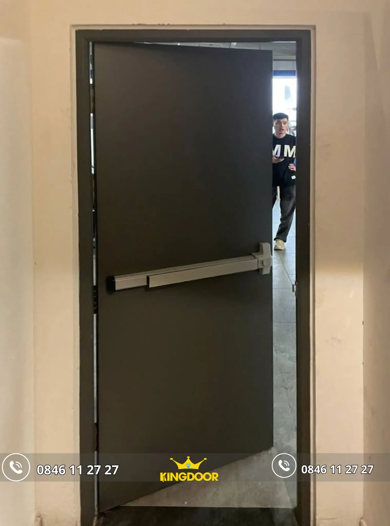 cua-thep-chong-chay-tai-phuong-sai-gon