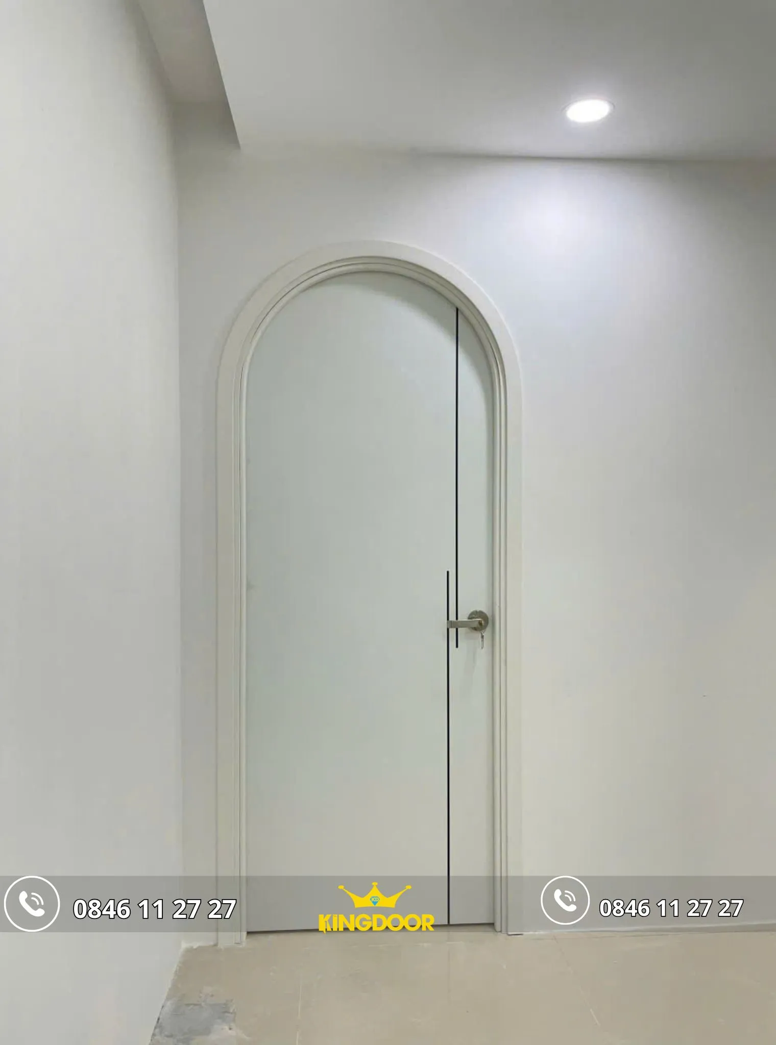 cua-vom-nhua-composite-tai-phuong-hiep-binh