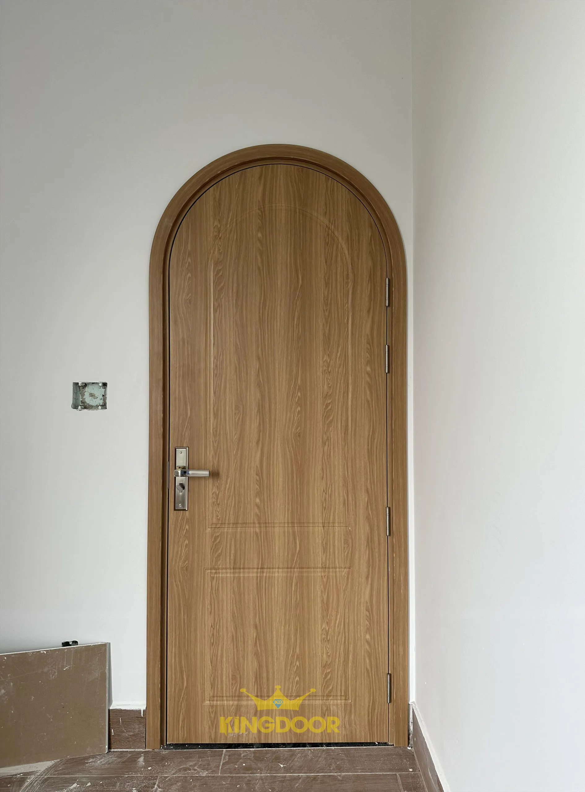 cua-vom-nhua-composite-tai-phuong-hiep-binh