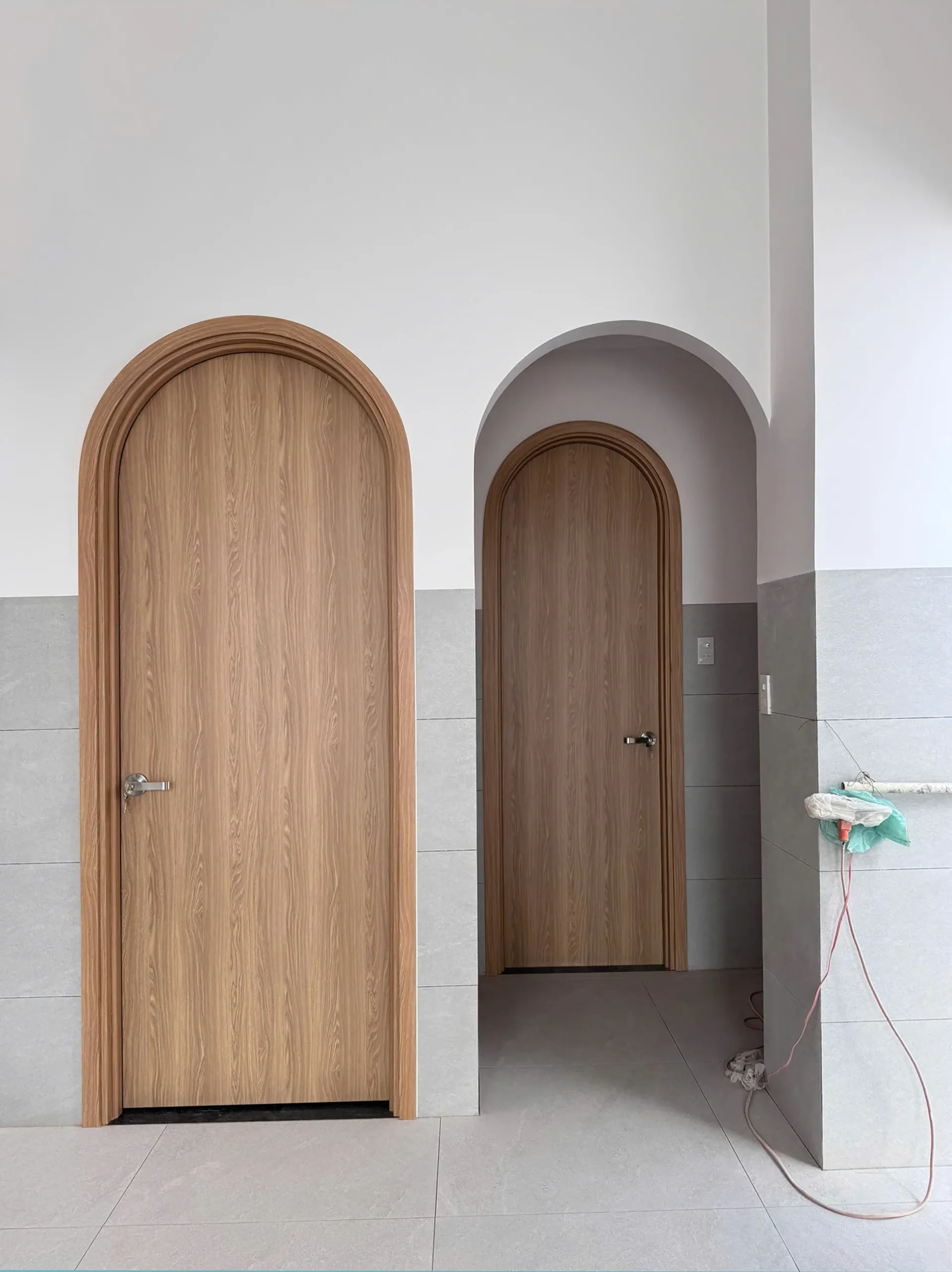 cua-vom-nhua-composite-tai-phuong-hiep-binh